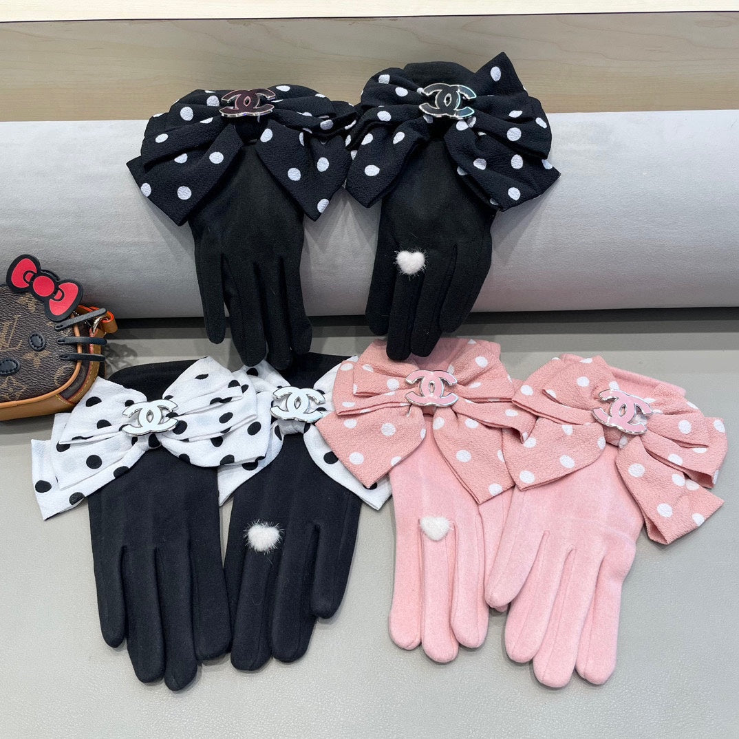 GLOVES IN BLACK MIX WHITE WOOL 454573 mysite