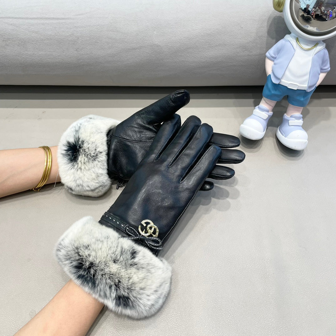 FUR-TRIMMED LAMBSKIN GLOVES BLACK WITH BOW 456265 mysite