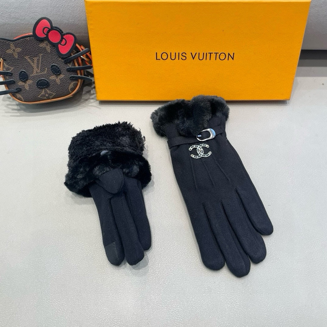 GLOVES IN BLACK WOOL WITH RABBIT FUR 458521 mysite