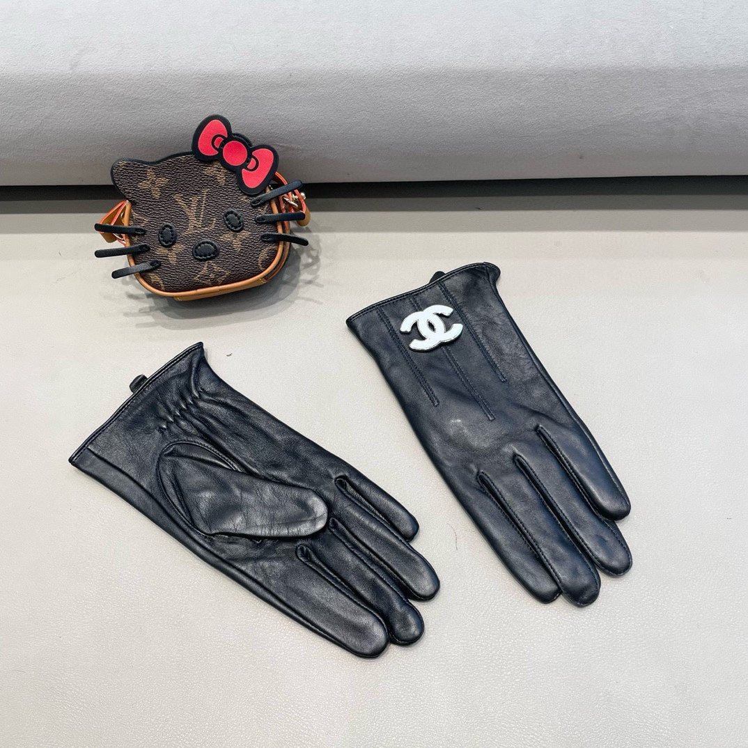 GLOVES IN BLACK LAMBSKIN WITH WHITE LOGO 462412 mysite
