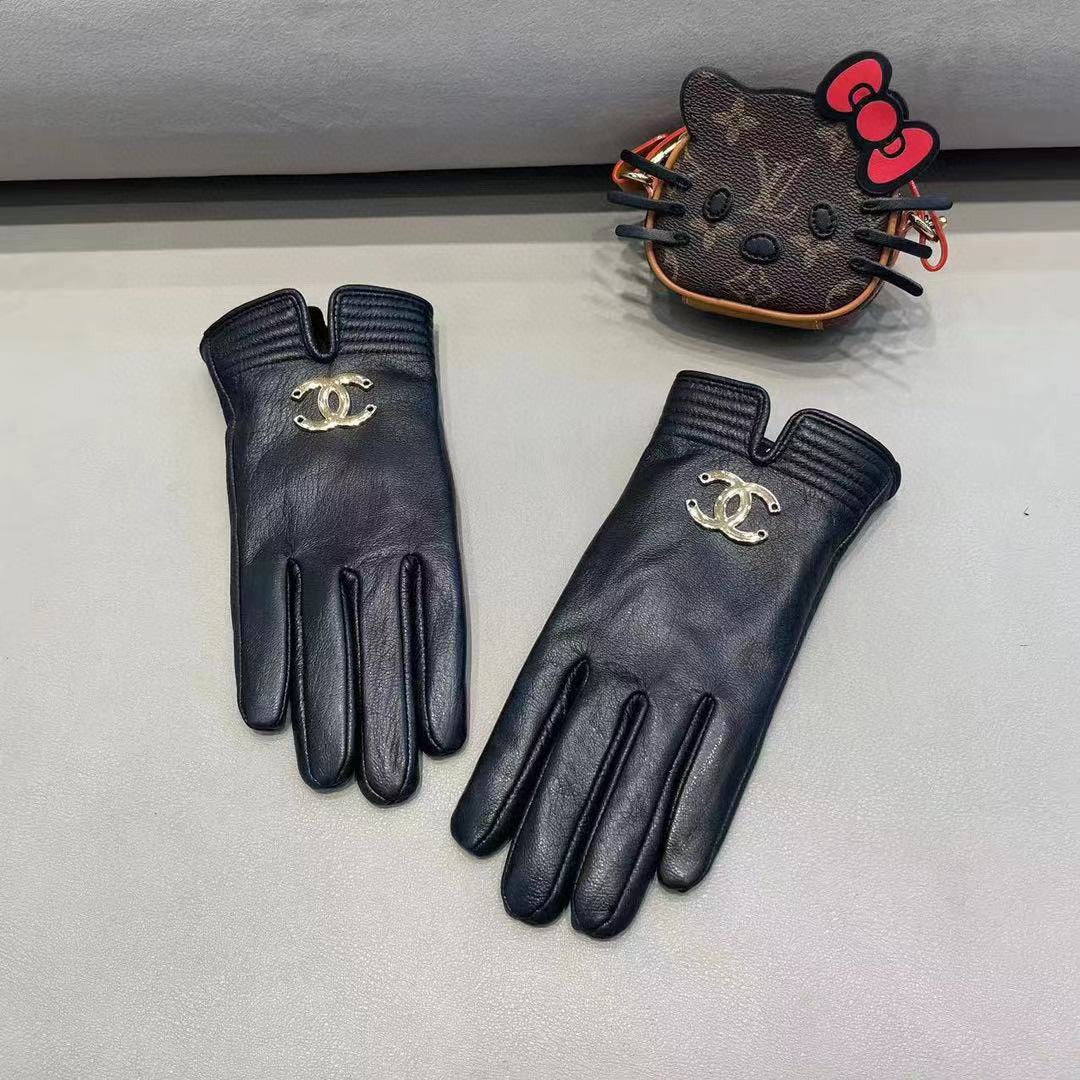 GLOVES IN BLACK LAMBSKIN WITH GOLD LOGO 462414 mysite