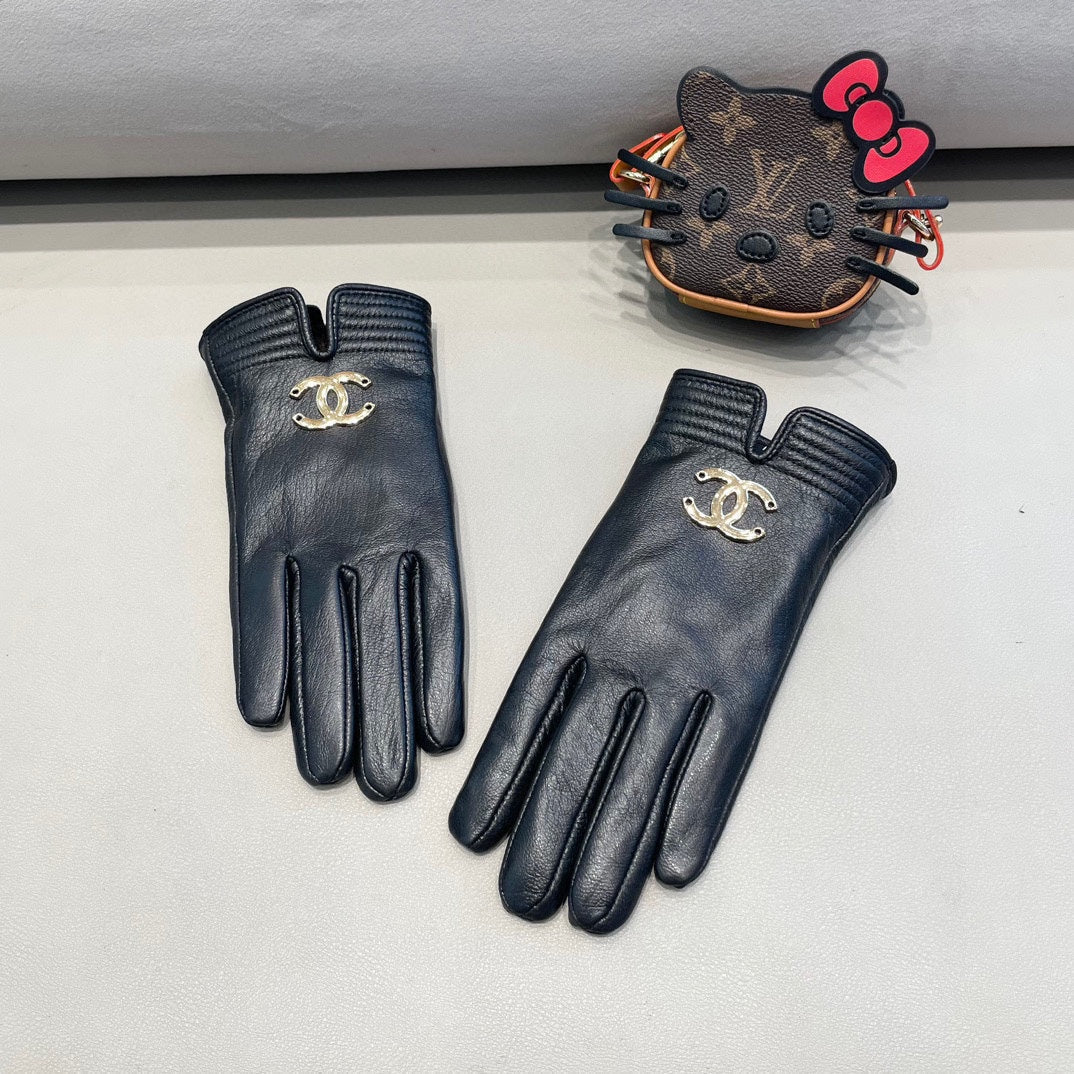 GLOVES IN BLACK LAMBSKIN WITH GOLD LOGO 462414 mysite