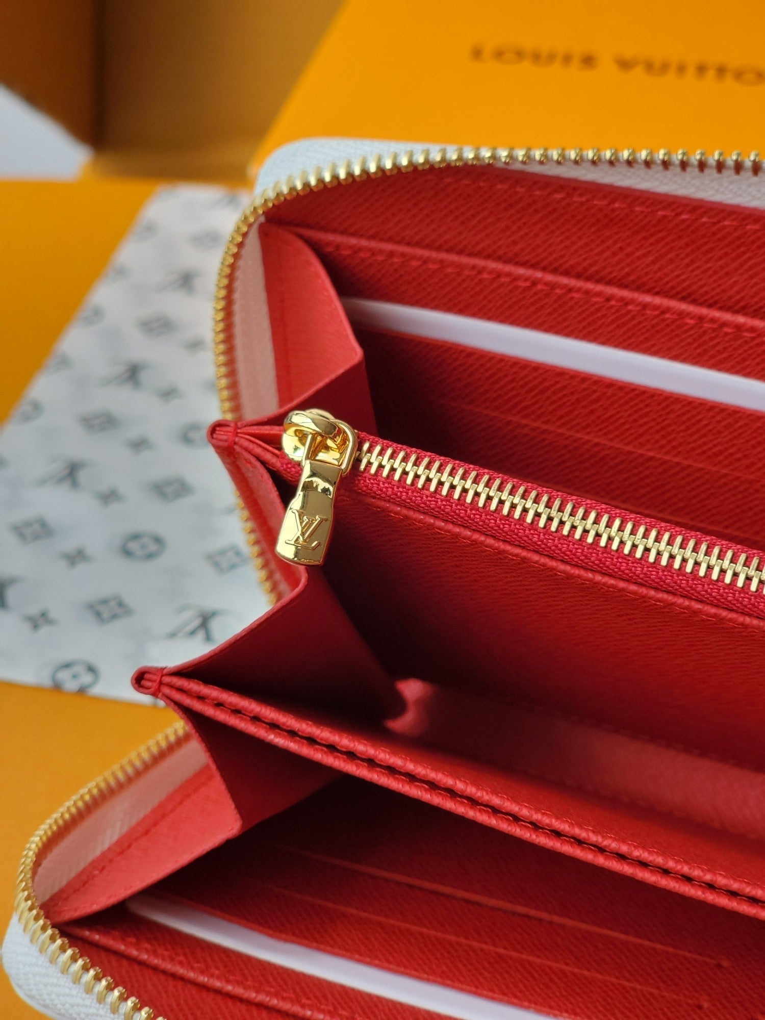 LV x TM Zippy Wallet White Monogram Canvas With Cherry Motif mysite