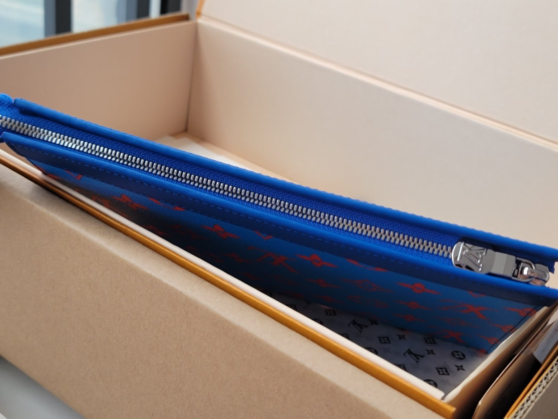 LV M14692 Pochette Voyage Blue Red Monogram Glow Canvas & Cowhide mysite