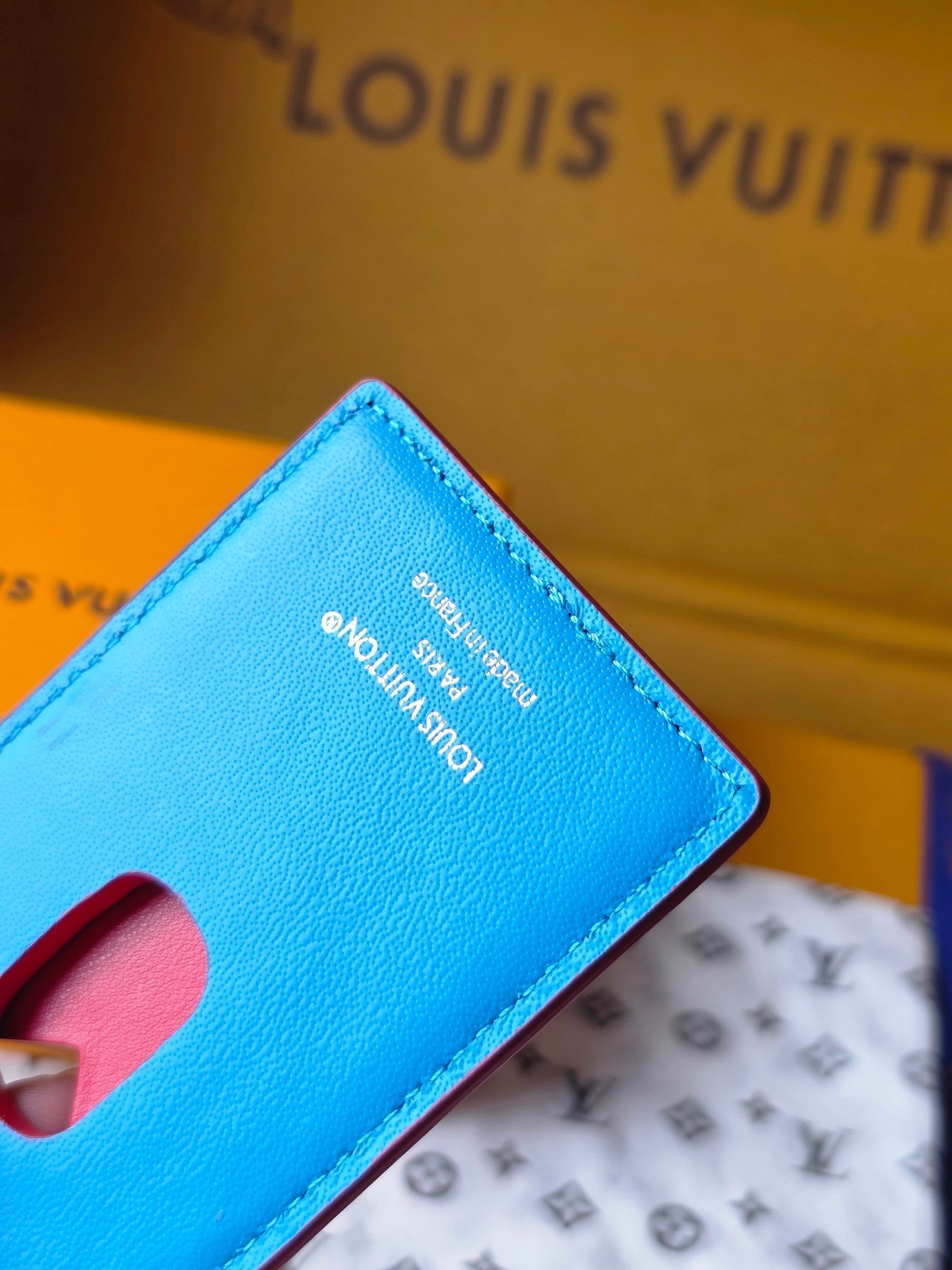 LV M15034 Porte-Cartes Magnet Blue Red Monogram Glow Canvas & Cowhide mysite