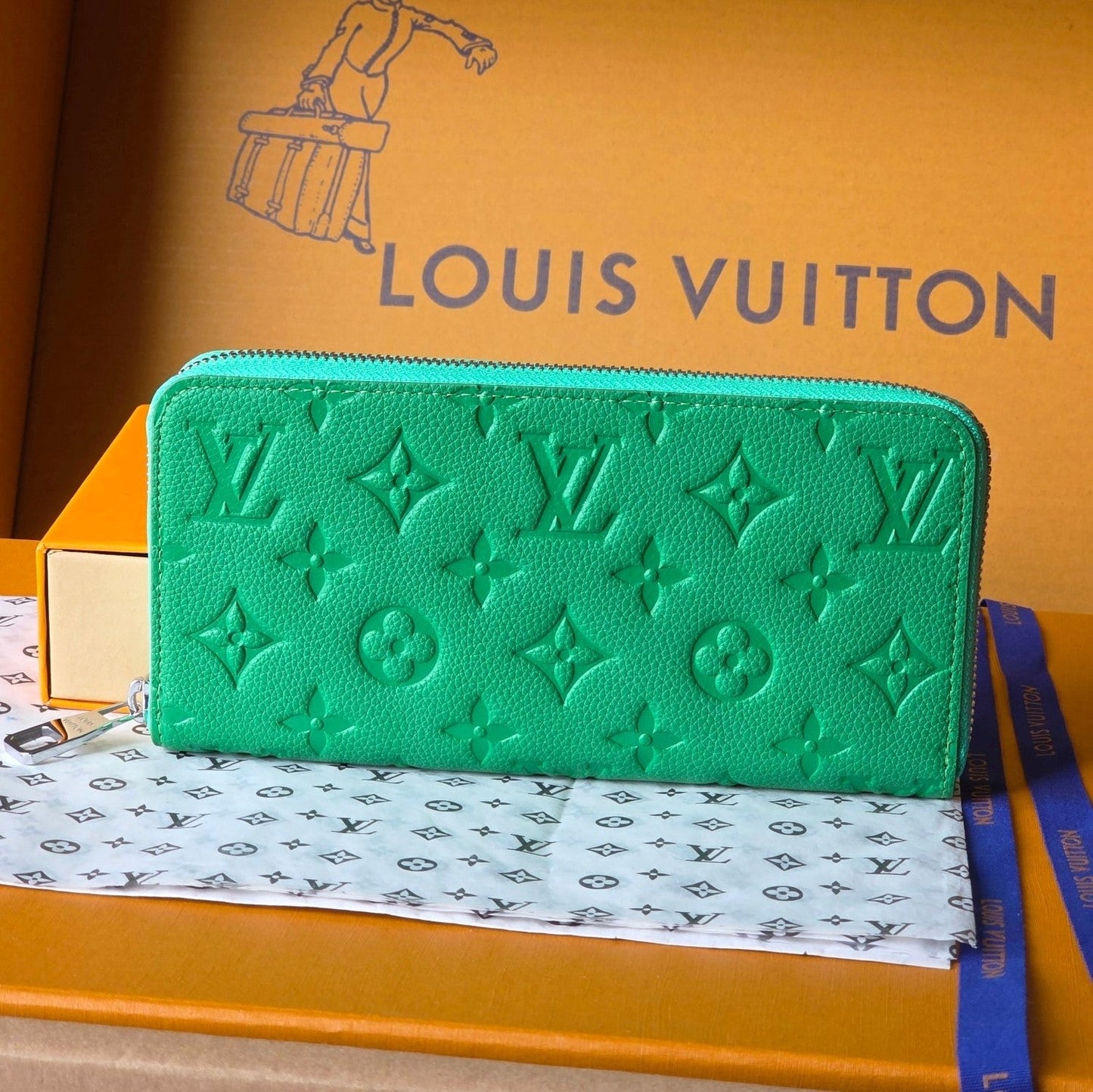 LV Zippy Wallet Horizontal Bamboo Green Taurillon Monogram leather mysite
