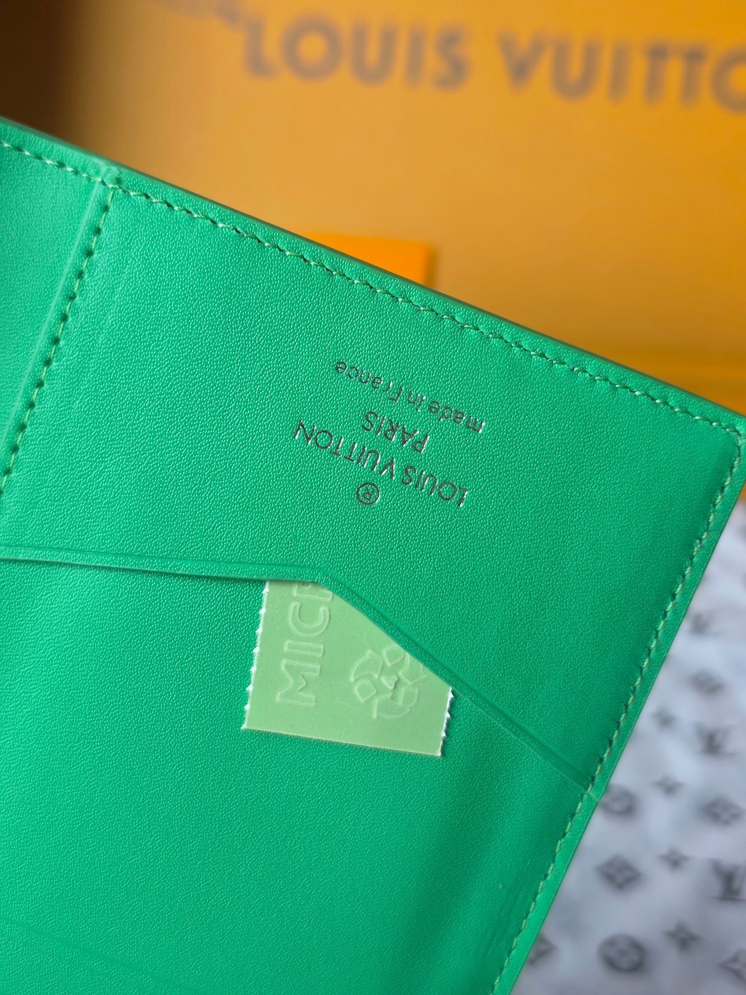 LV M25992 Pocket Organizer Wallet  Bamboo Green Taurillon Monogram leather mysite