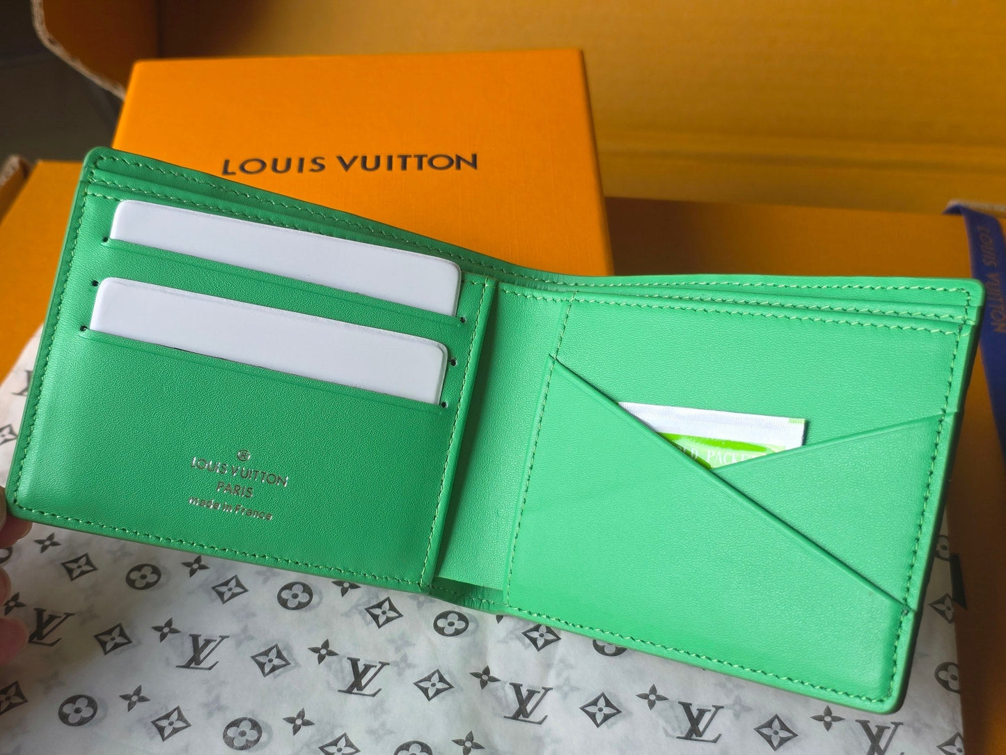 LV M25998 Multiple Wallet  Bamboo Green Taurillon Monogram leather mysite