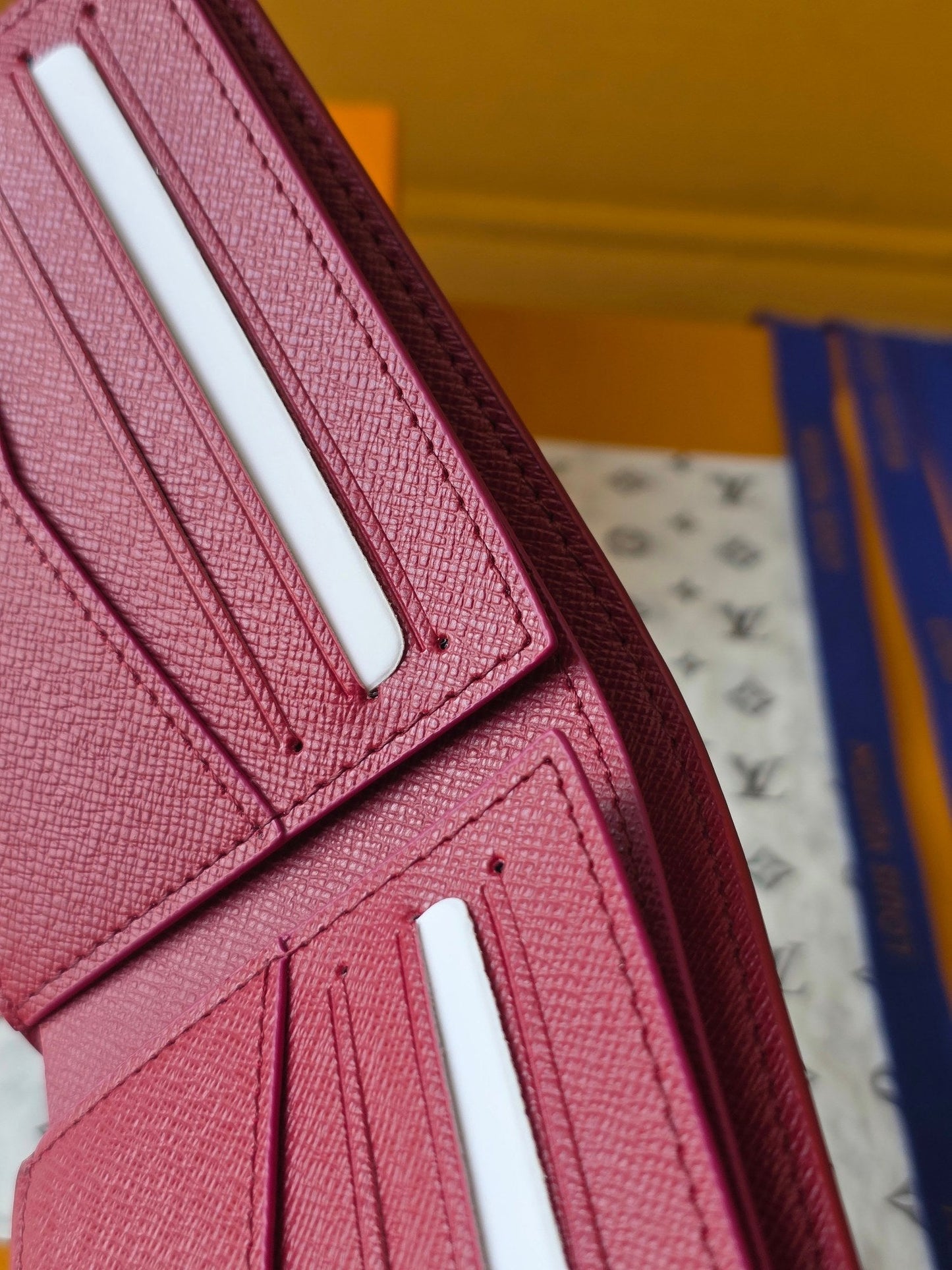 LV M25795 Multiple Wallet Red Black Cowhide mysite