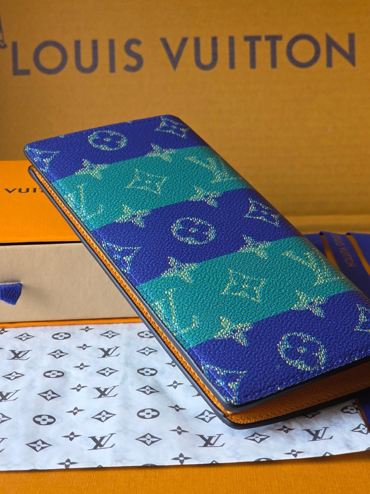 LV Brazza Wallet Dark Blue Teal Green Cowhide mysite
