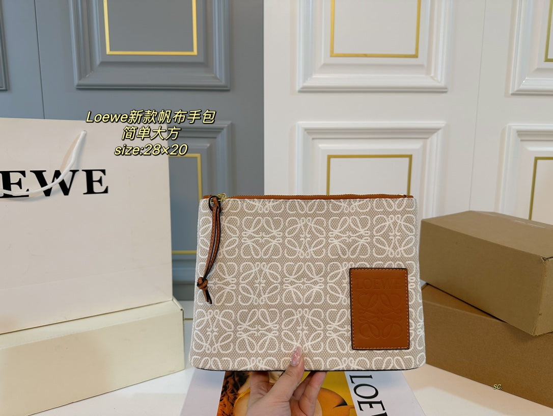 LOE 28 CLUTCH BAG IN BEIGE ANAGRAM JACQUARD mysite