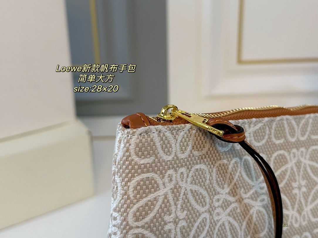 LOE 28 CLUTCH BAG IN BEIGE ANAGRAM JACQUARD mysite