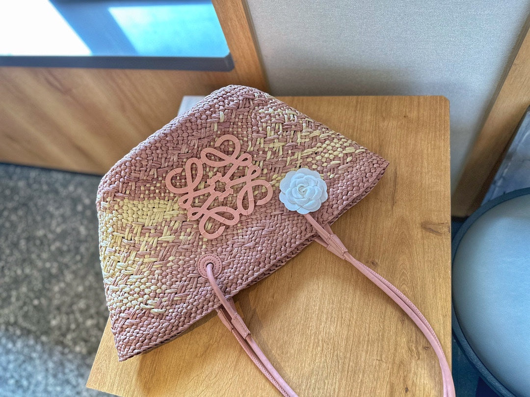 LOE SMALL ANAGRAM BASKET 28 BAG IN TURKISH ROSE IRACA PALM AND CALFSKIN mysite