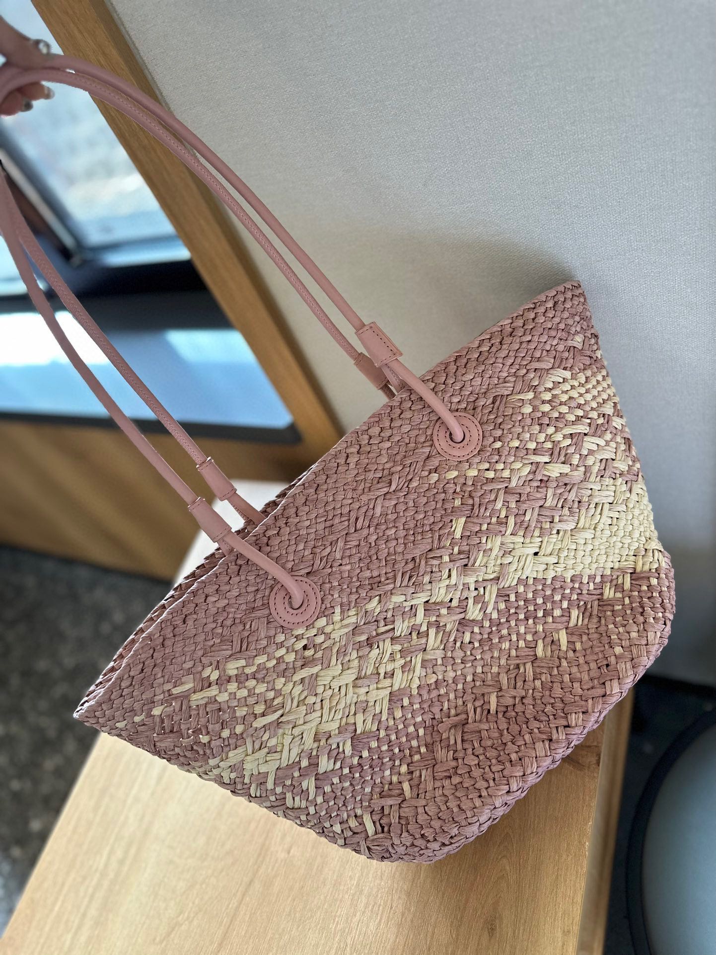 LOE SMALL ANAGRAM BASKET 28 BAG IN TURKISH ROSE IRACA PALM AND CALFSKIN mysite