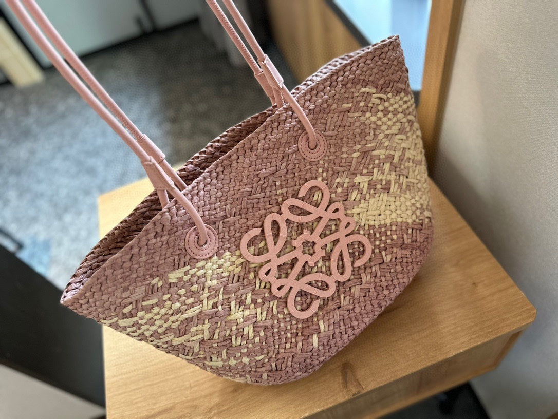 LOE SMALL ANAGRAM BASKET 28 BAG IN TURKISH ROSE IRACA PALM AND CALFSKIN mysite