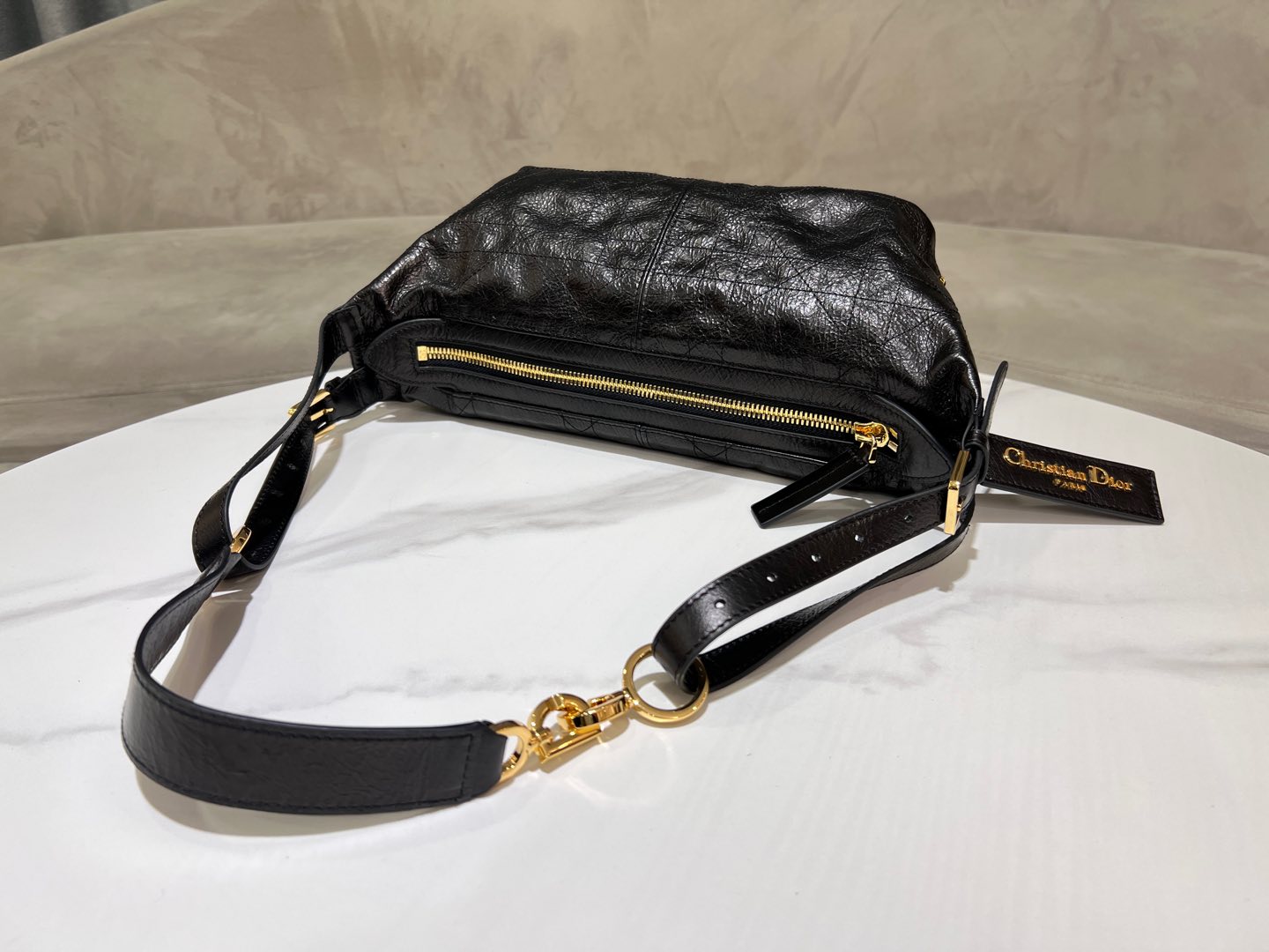 CD Hobo Bag 23 With Chain Black Wrinkled Calfskin mysite