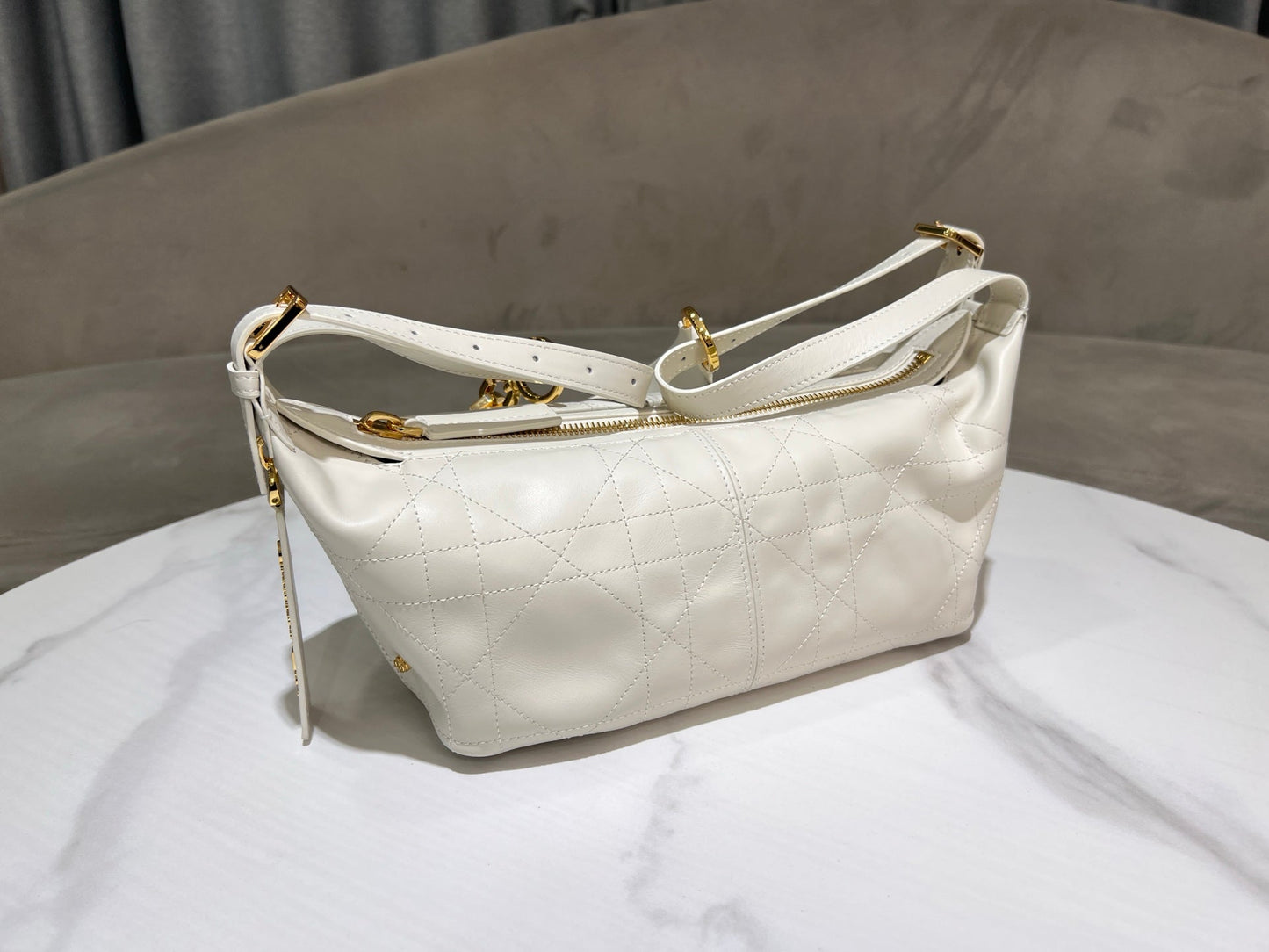 CD Jacquard Hobo Bag 23 With Chain White Calfskin mysite