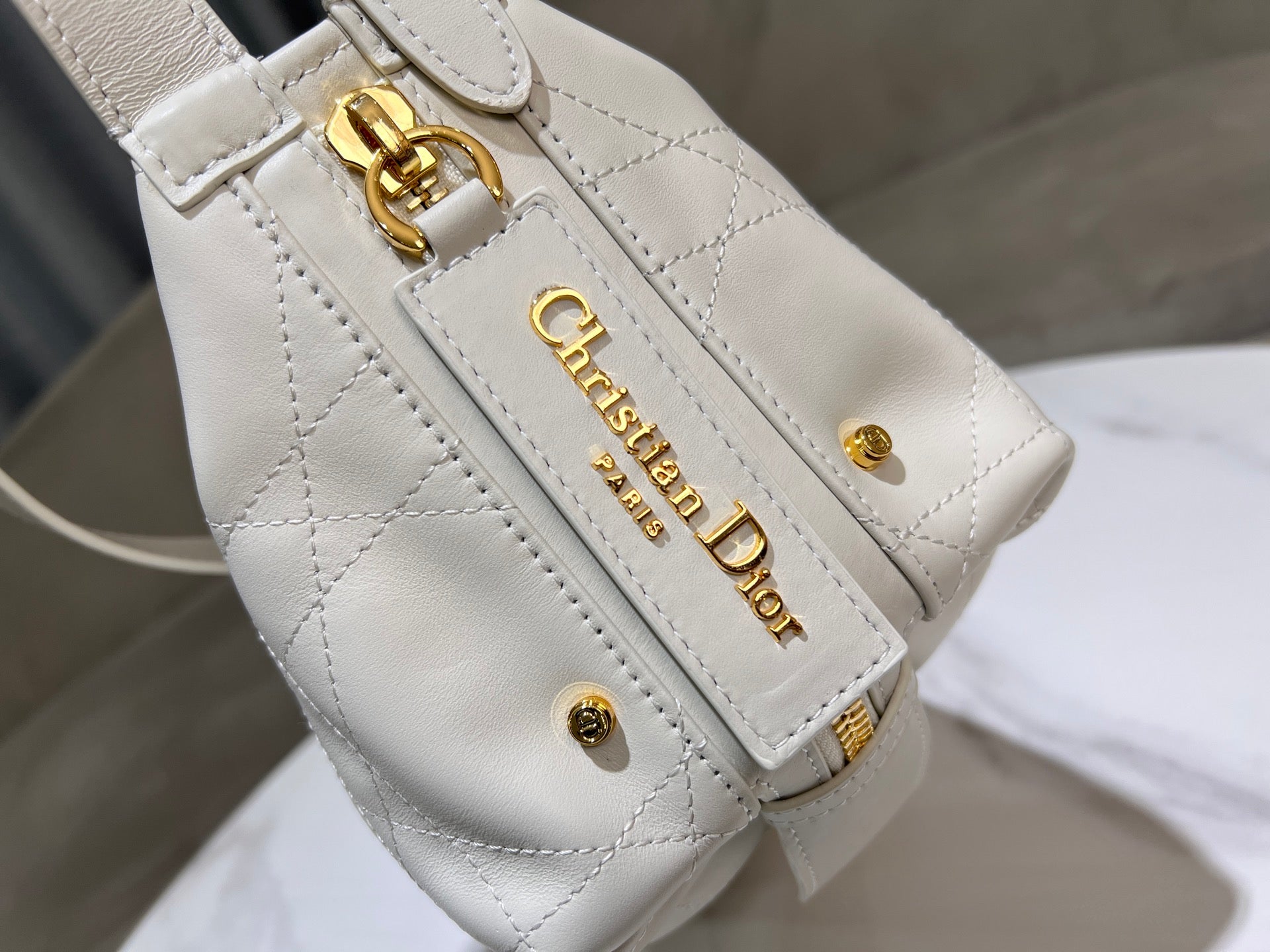 CD Jacquard Hobo Bag 23 With Chain White Calfskin mysite