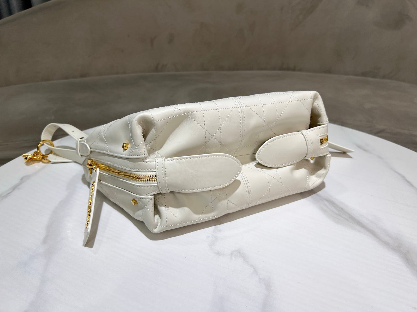 CD Jacquard Hobo Bag 23 With Chain White Calfskin mysite