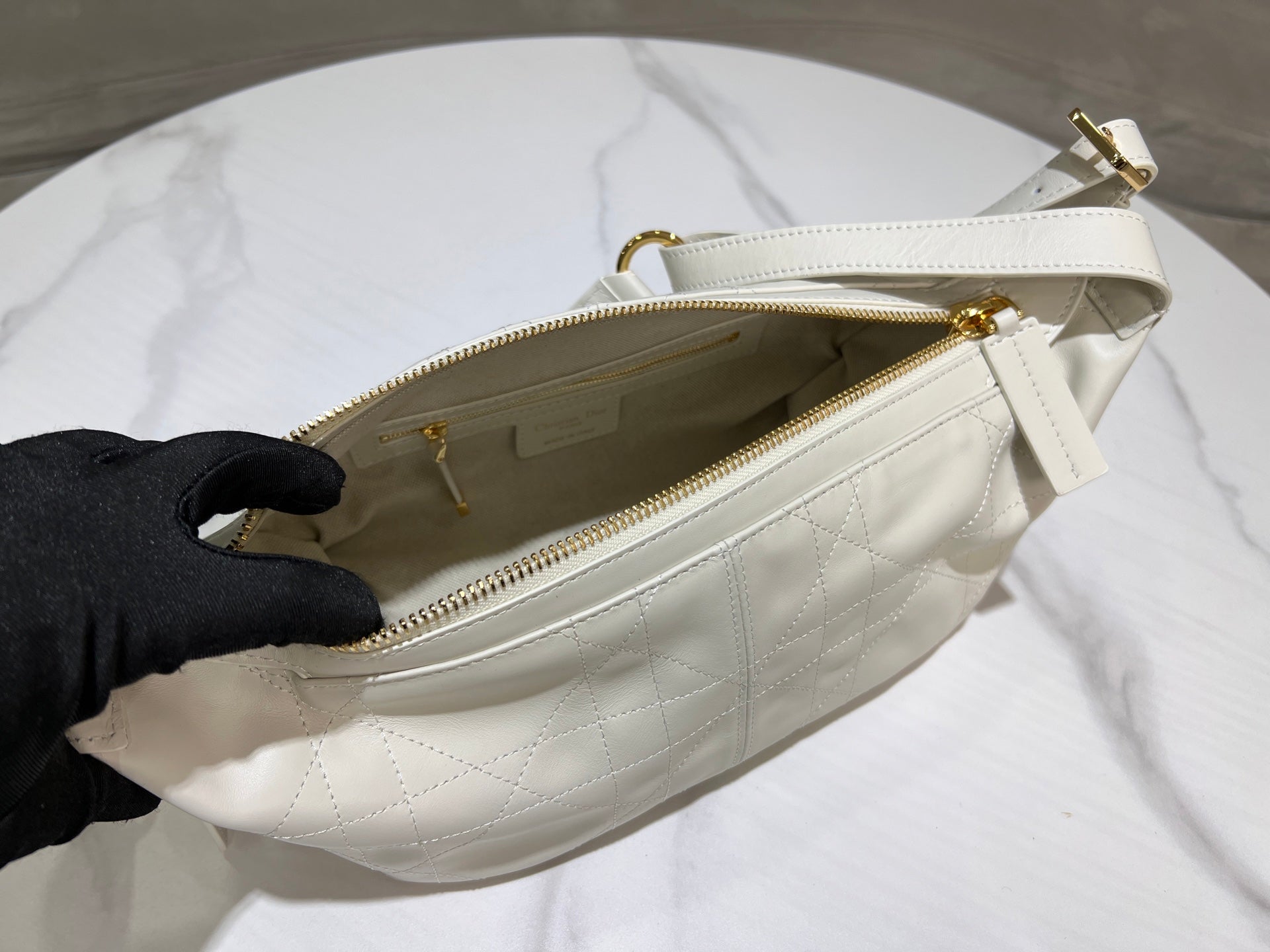 CD Jacquard Hobo Bag 23 With Chain White Calfskin mysite