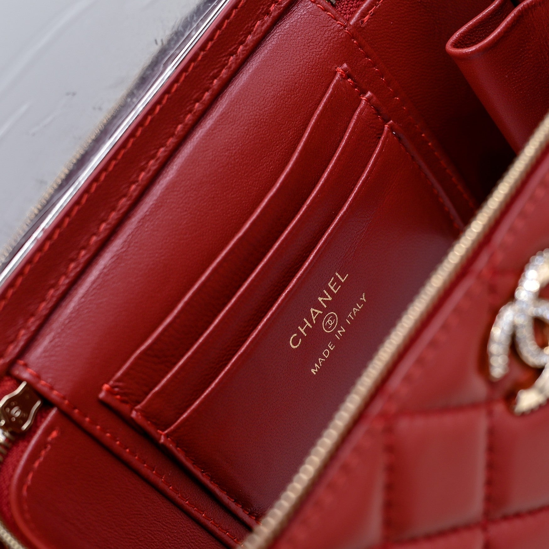 CC 24K Vanity Top Handle 17cm Red Lambskin Silver Hardware mysite