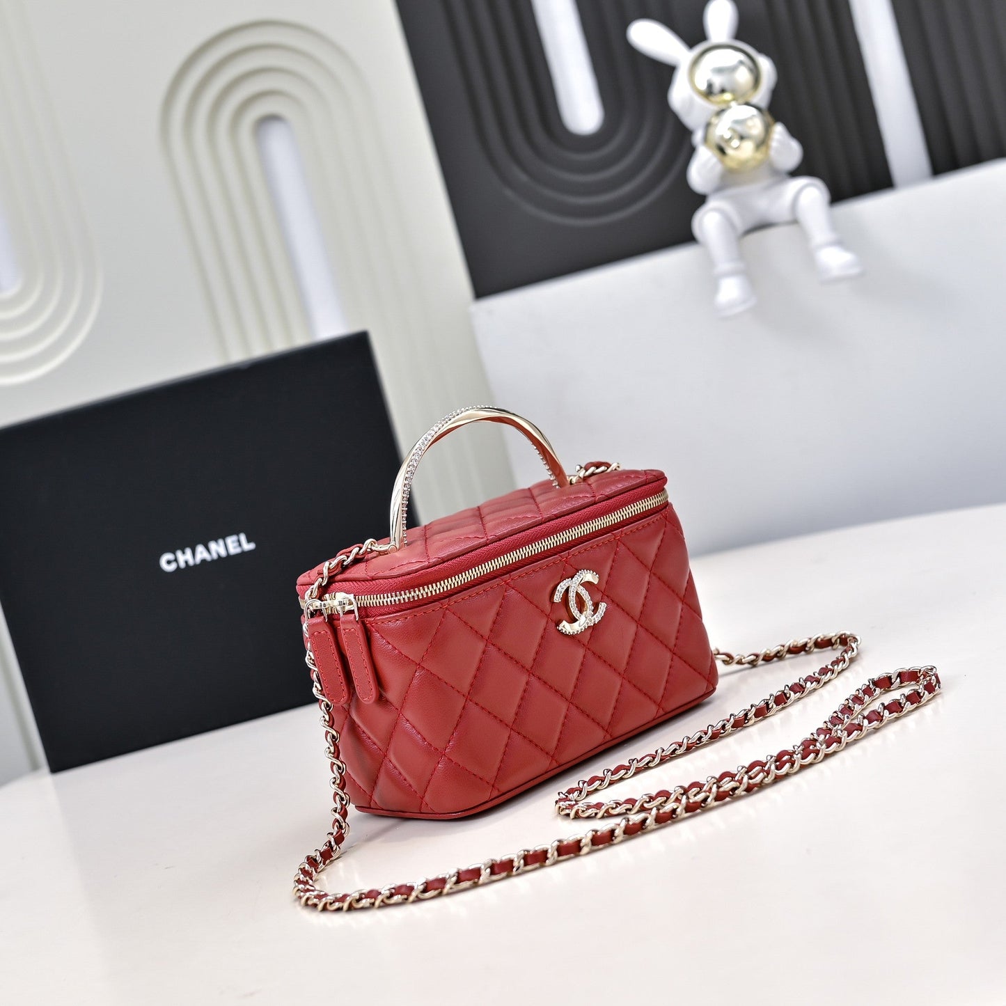 CC 24K Vanity Top Handle 17cm Red Lambskin Silver Hardware mysite