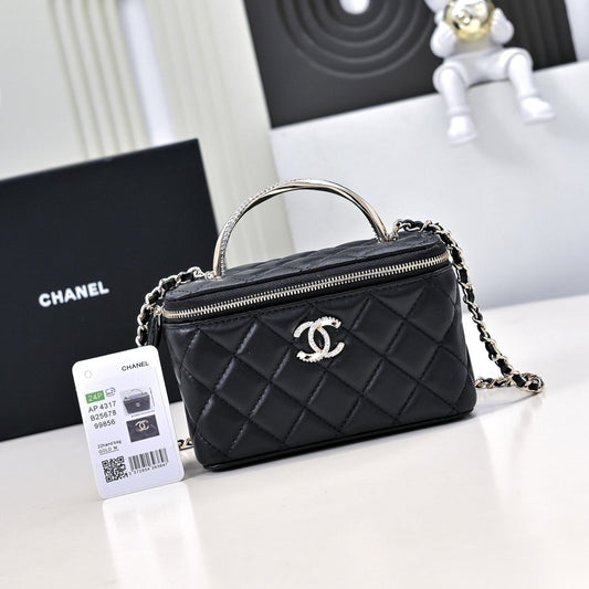 CC 24K Vanity Top Handle 17cm Black Lambskin Silver Hardware mysite