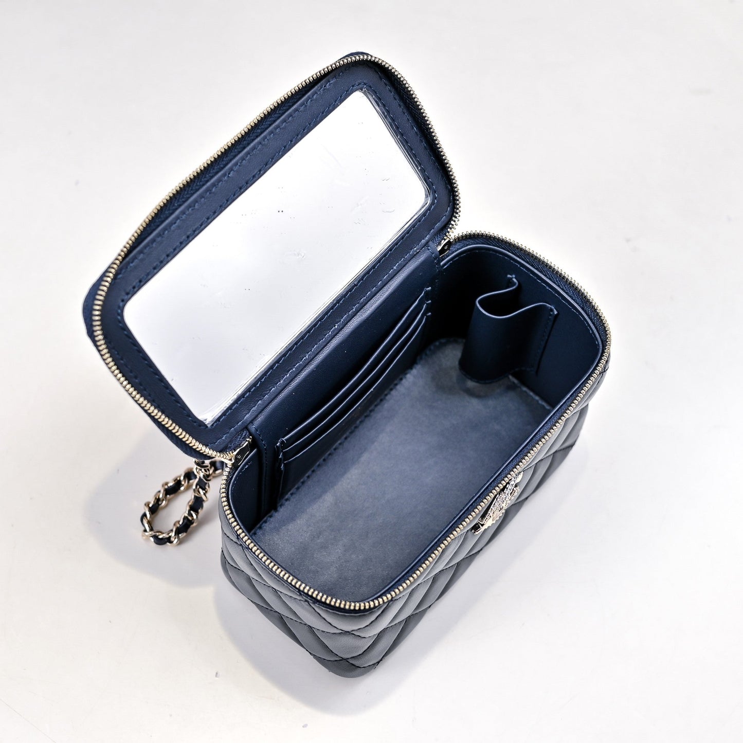 CC 24K Vanity Top Handle 17cm Blue Lambskin Silver Hardware mysite
