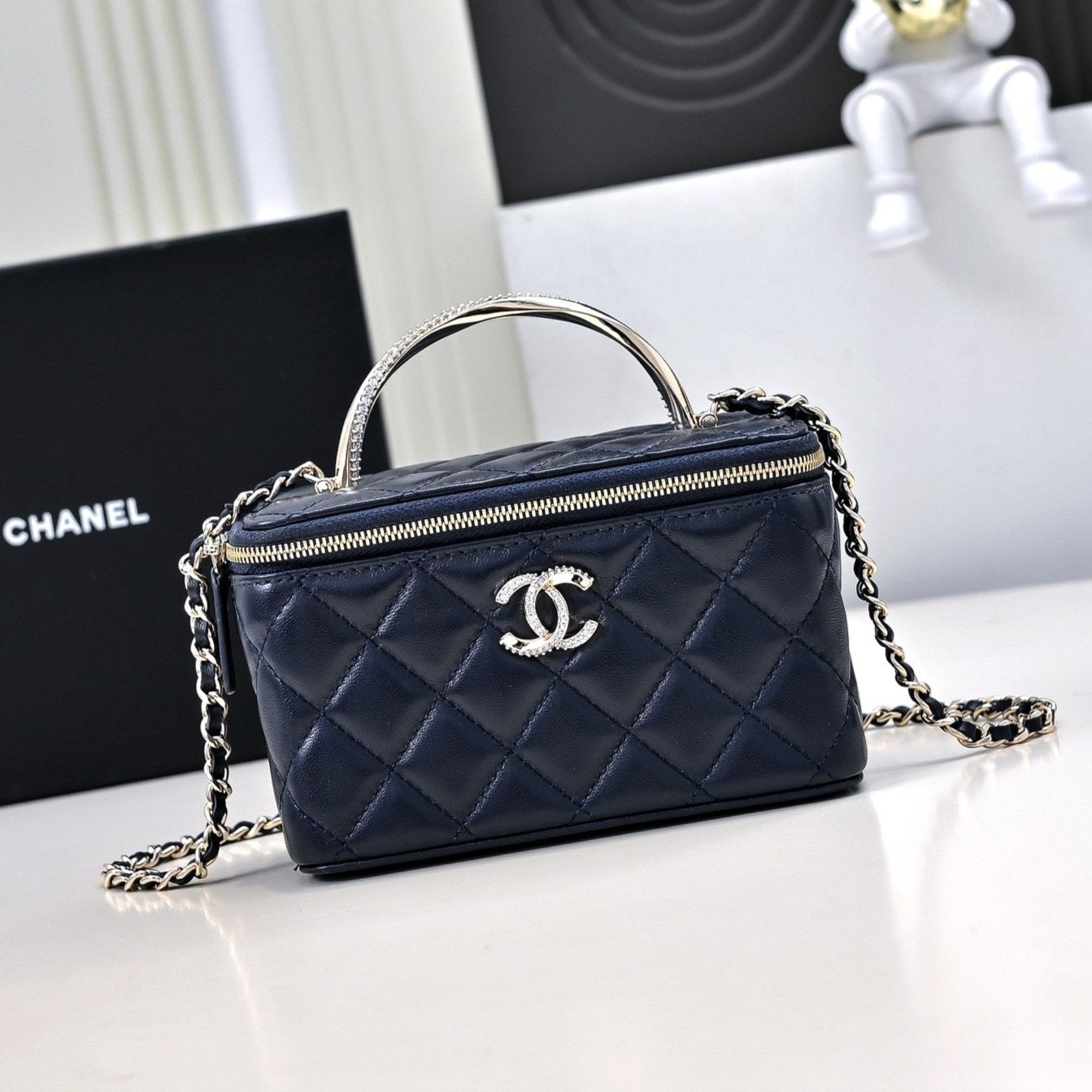 CC 24K Vanity Top Handle 17cm Blue Lambskin Silver Hardware mysite