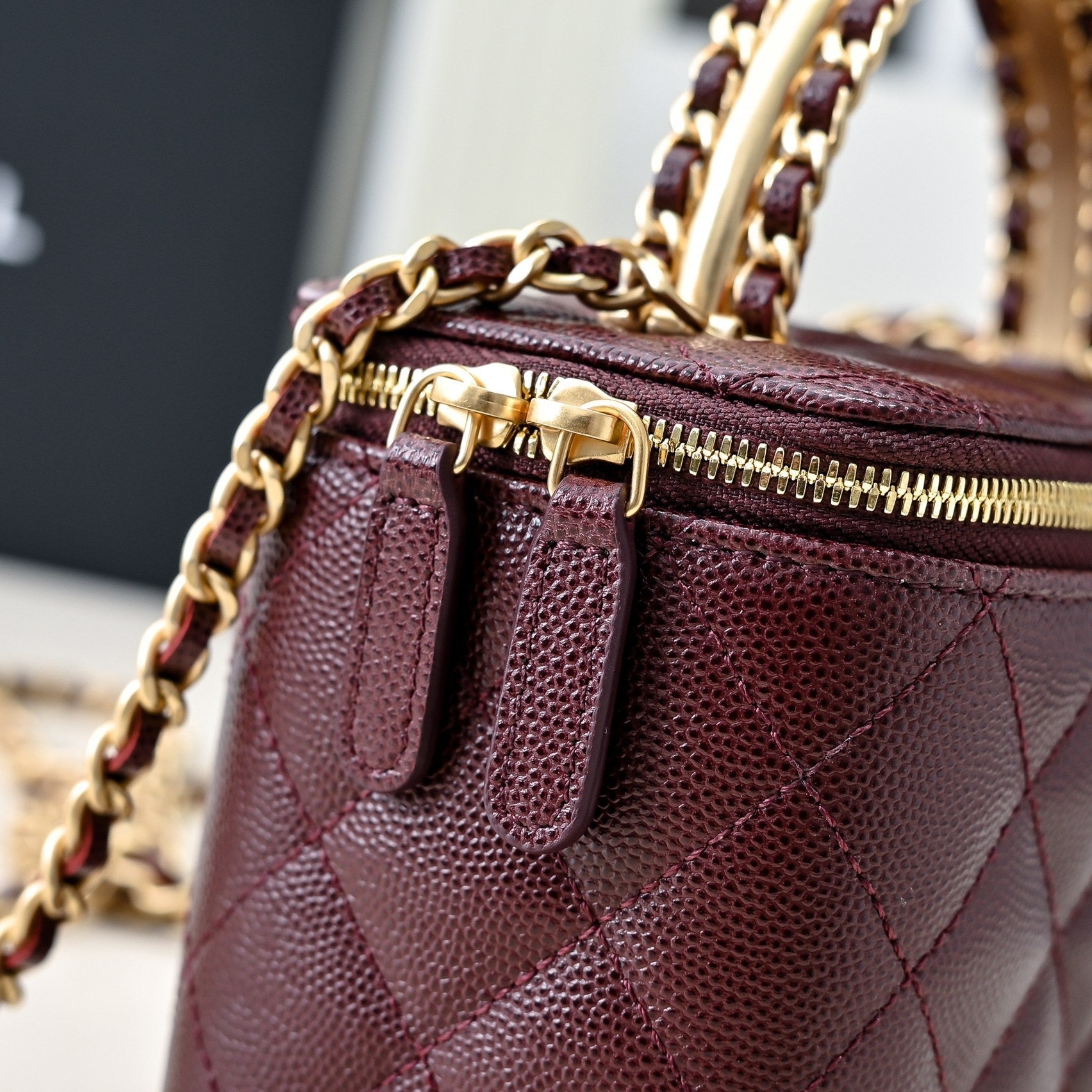 CC 24A Vanity Top Handle 16cm Burgundy Grained Calfskin Gold Hardware mysite