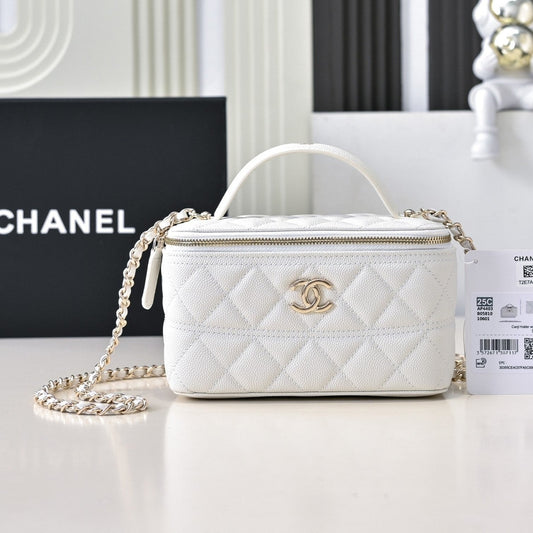 CC 25C Vanity Top Handle 17cm White Grained Calfskin Light Gold Hardware mysite