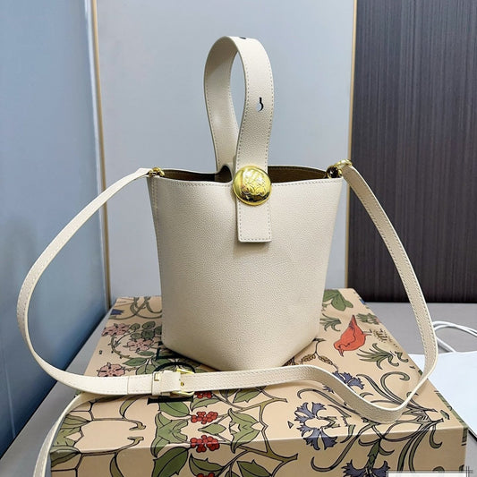 LOE MINI PEBBLE 20 BUCKET BAG IN WHITE GRAINED CALFSKIN mysite