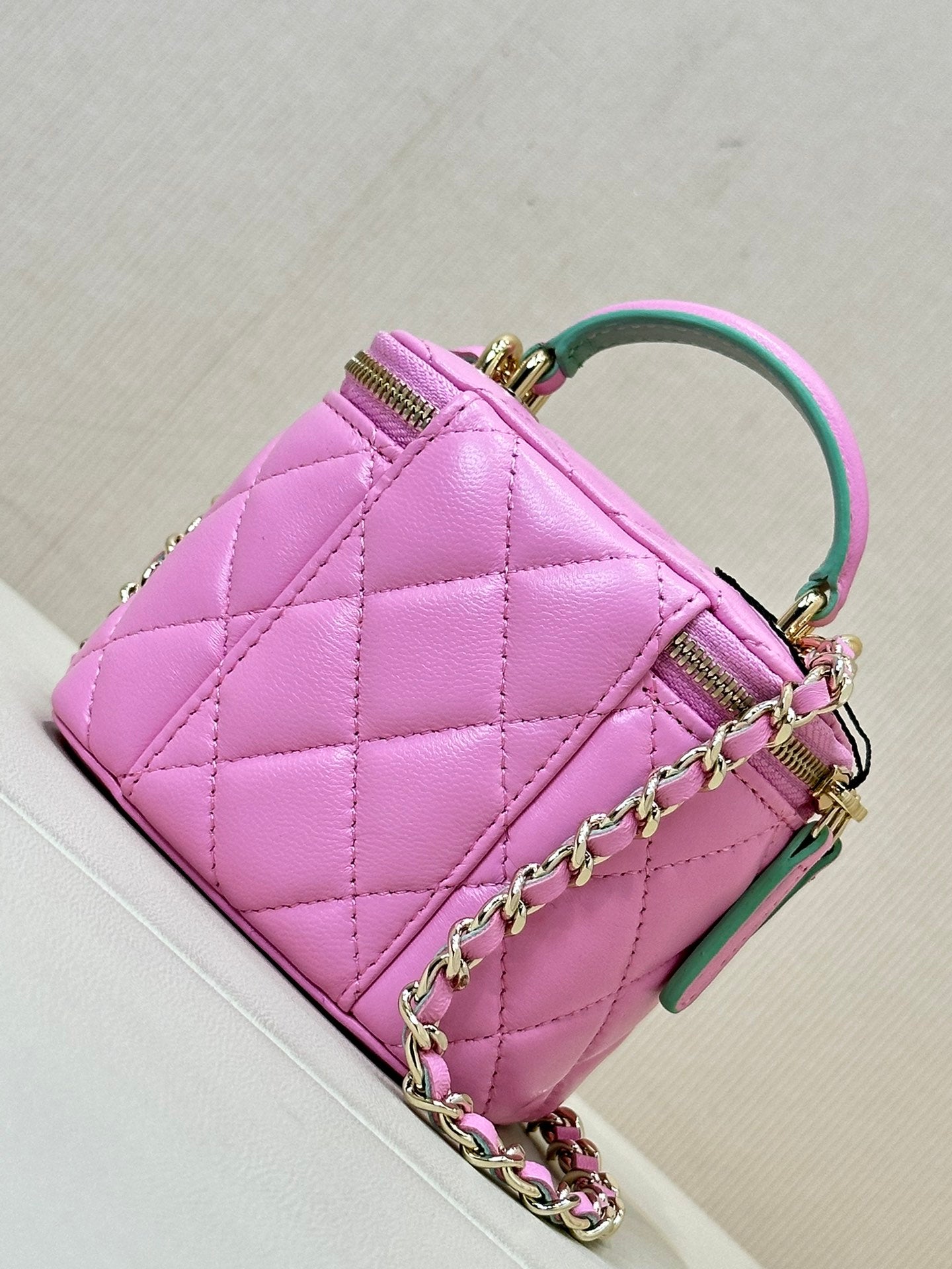 vanity shoulder bag top handle 10cm pink green lambskin mysite