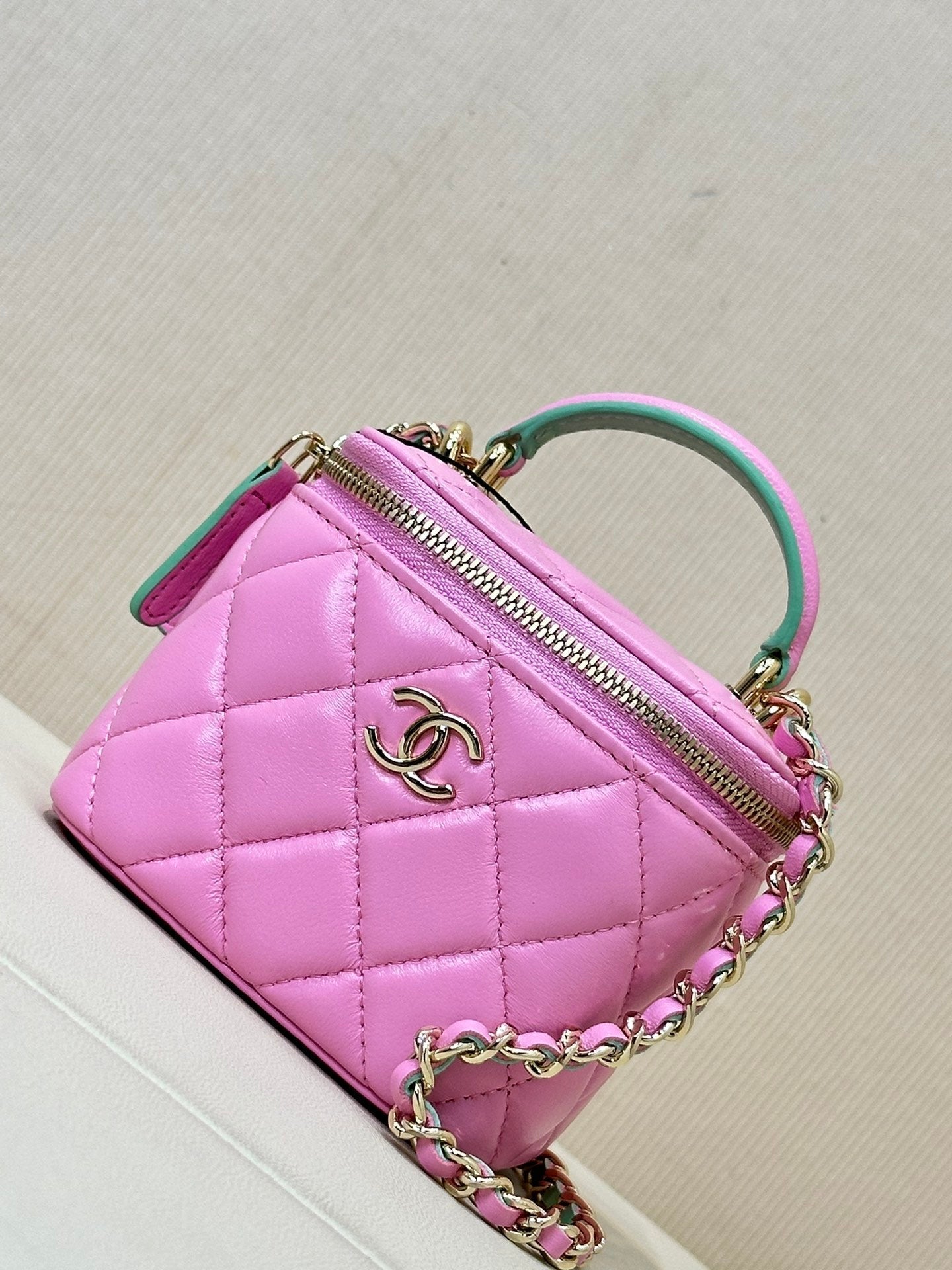 vanity shoulder bag top handle 10cm pink green lambskin mysite