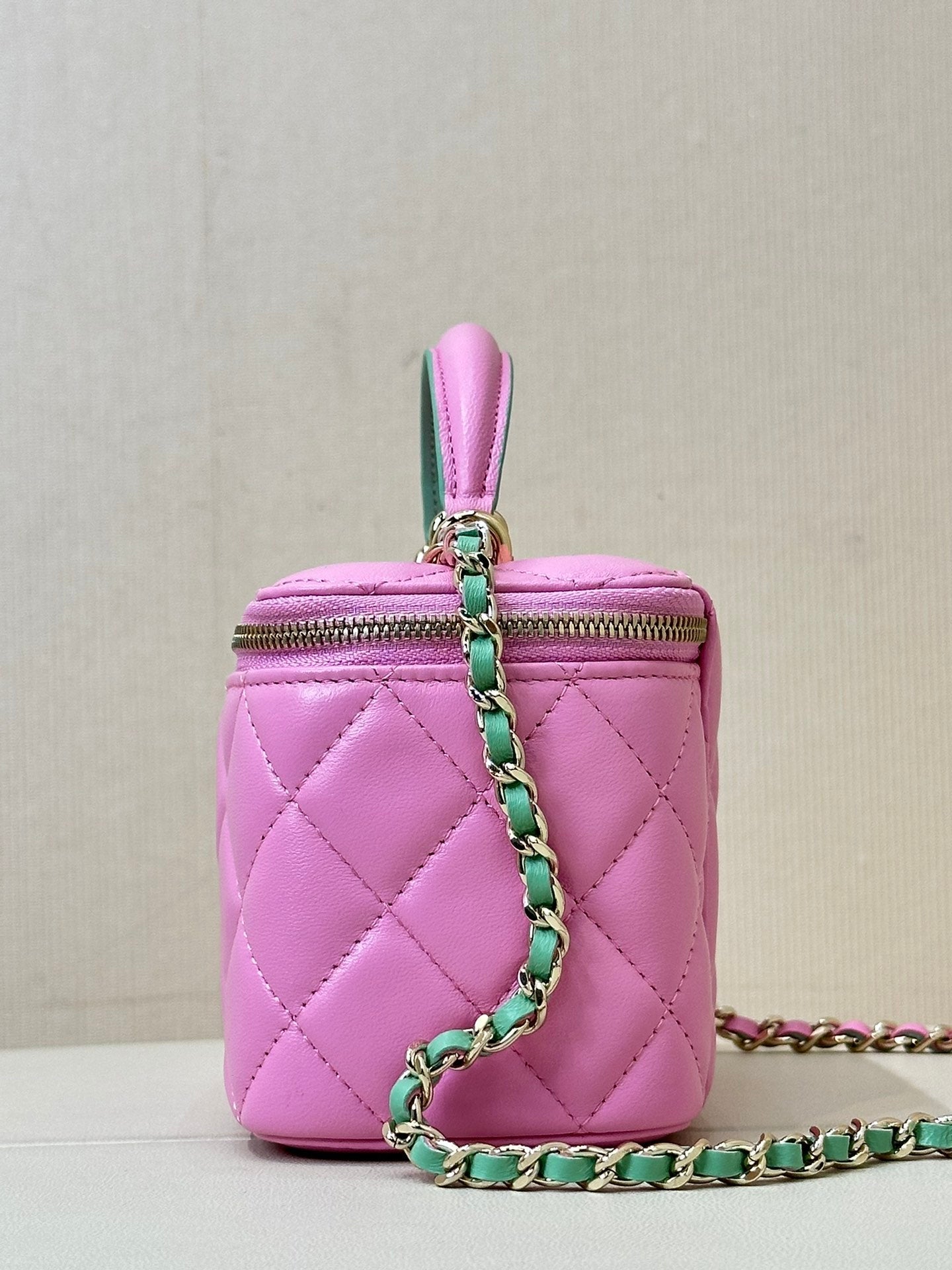 vanity shoulder bag top handle 17cm pink green lambskin mysite