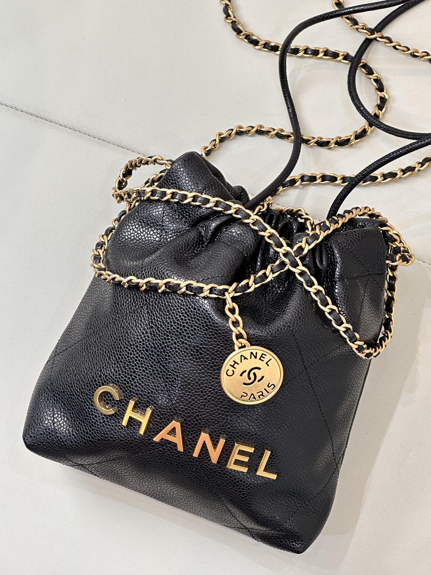 CC 22 Hobo Bag 19cm Black Grained Calfskin Gold Hardware mysite