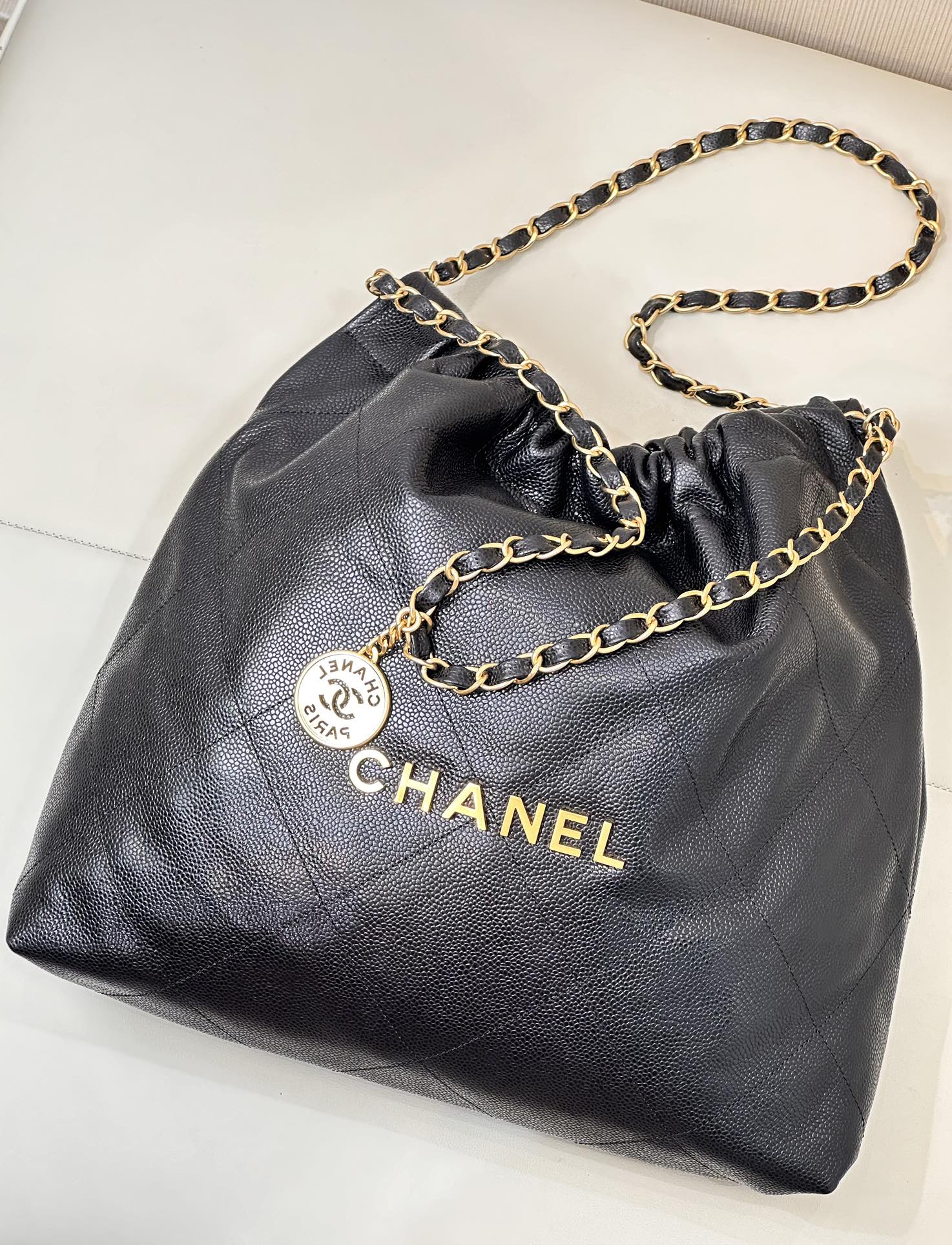 CC 22 Hobo Bag 42cm Black Grained Calfskin Gold Hardware mysite