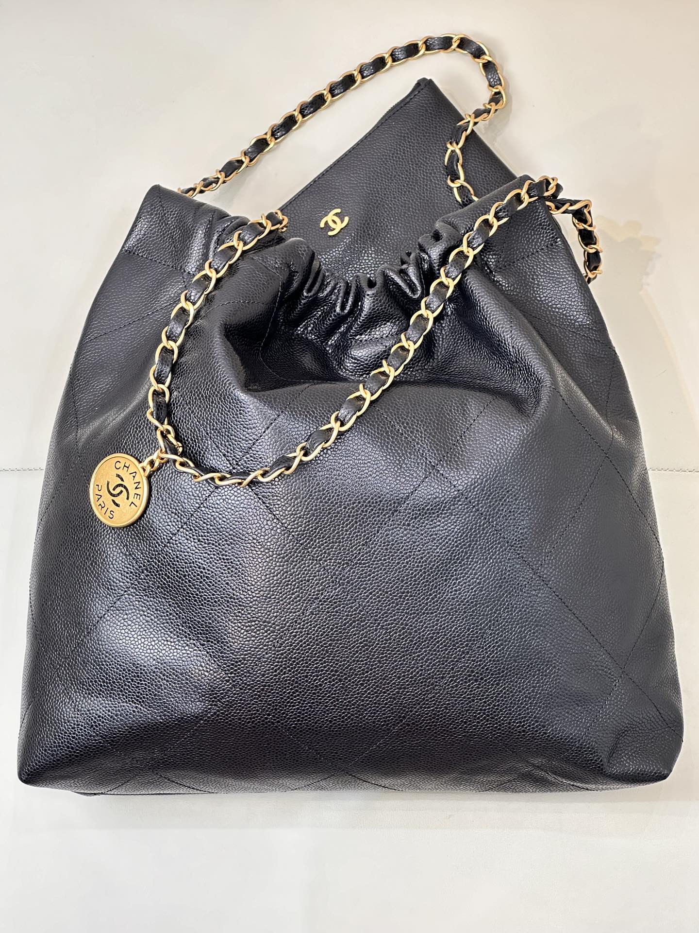 CC 22 Hobo Bag 42cm Black Grained Calfskin Gold Hardware mysite