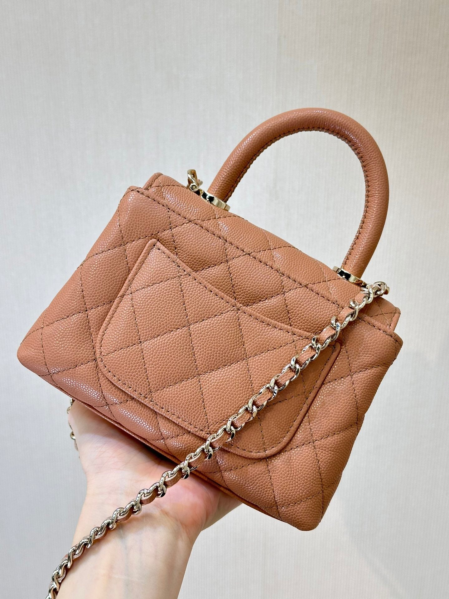CC 24K Coco Handle Nano 14.5cm Begie Grained Calfskin Gold Hardware mysite