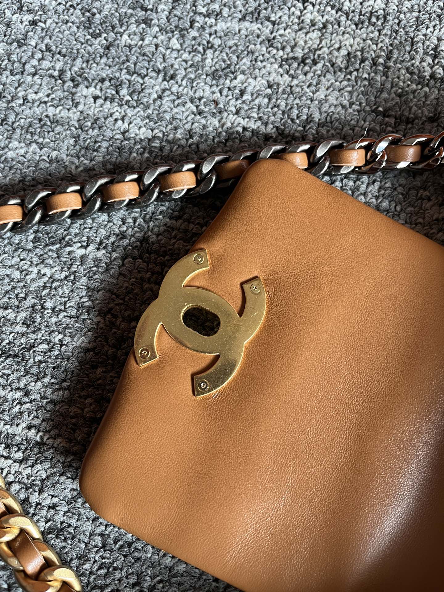 HOBO BAG 23 IN BRONZE BROWN LAMBSKIN GOLD MIX SILVER HARDWARE mysite