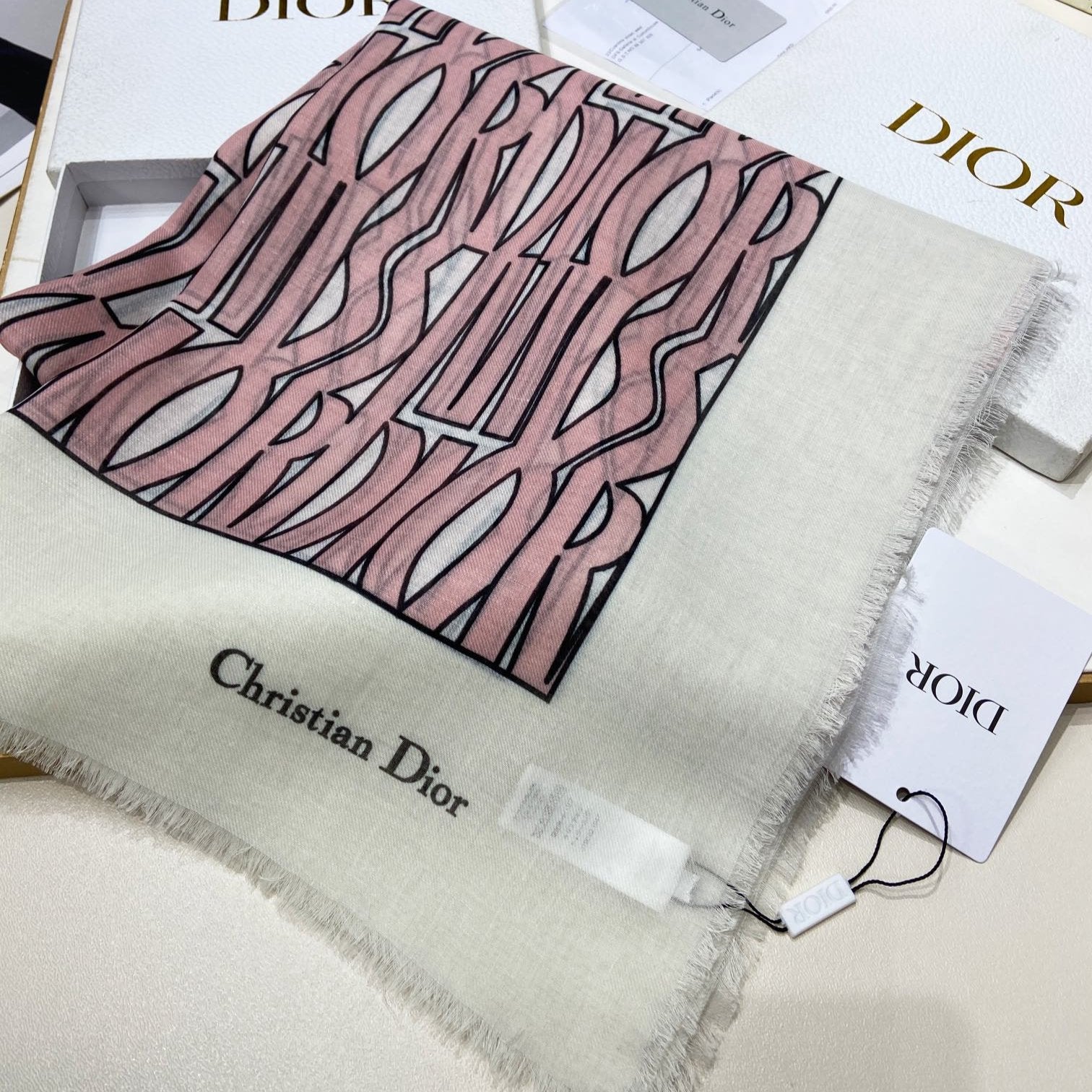 MISS DIOR ALLOVER SHAWL 140 CM IN PALE PINK MIX WHITE SILK CASHMERE 411631 mysite