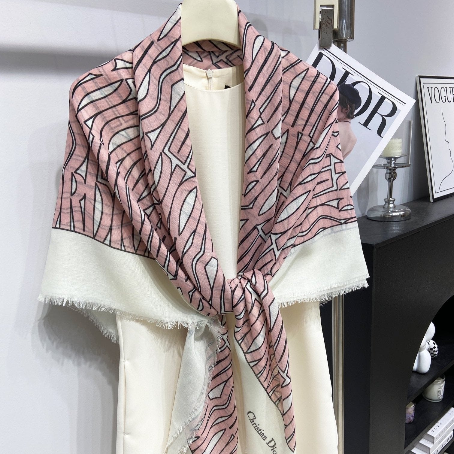 MISS DIOR ALLOVER SHAWL 140 CM IN PALE PINK MIX WHITE SILK CASHMERE 411631 mysite