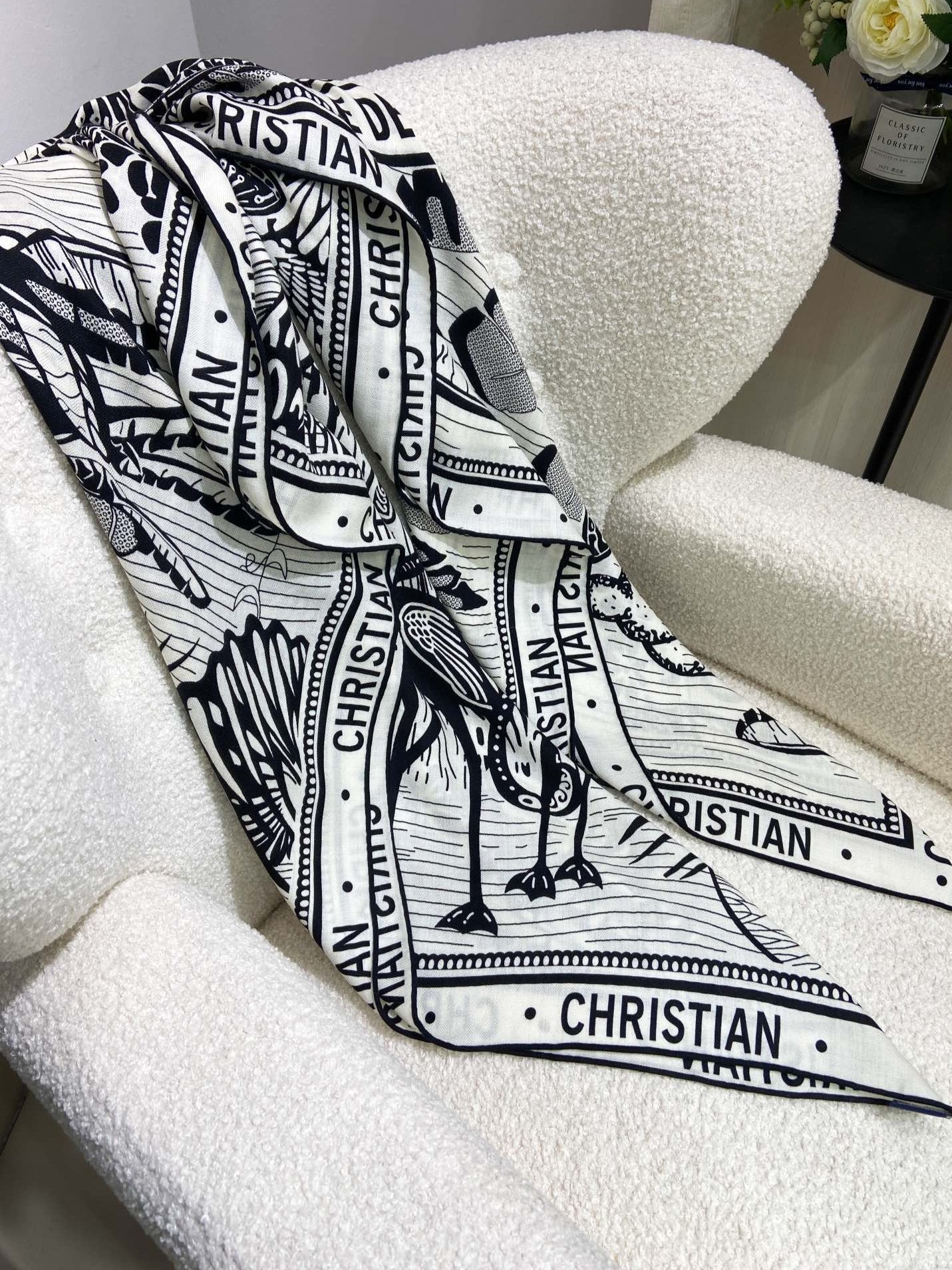 SQUARE SCARF 140 CM IN BLACK MIX WHITE MONOGRAM WOOL AND SILK 415111 mysite