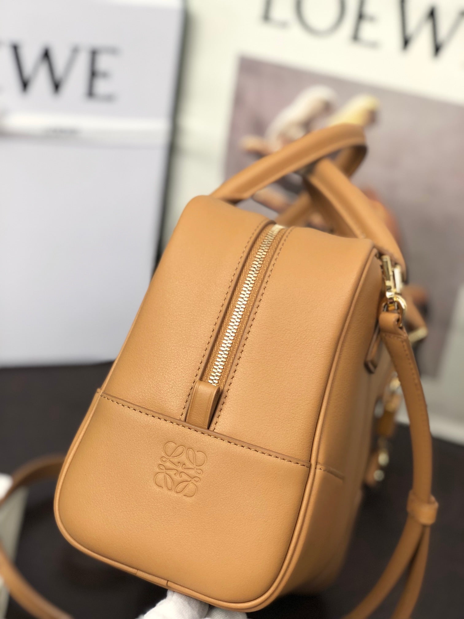 LOE AMAZONA 19 BAG IN WARM DESERT NAPPA CALFSKIN mysite