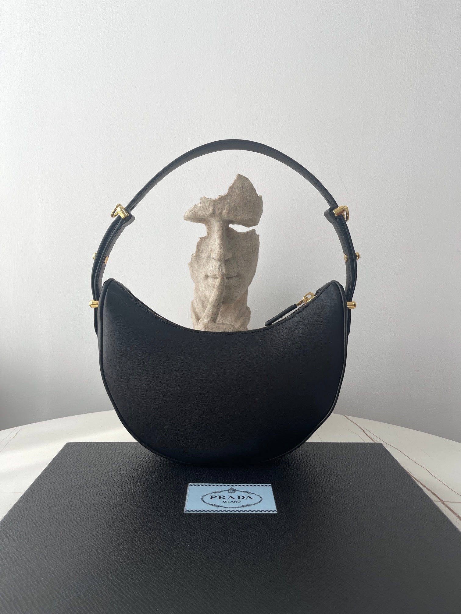 PRA ARQUÉ 22 SHOULDER BAG IN BLACK LEATHER mysite