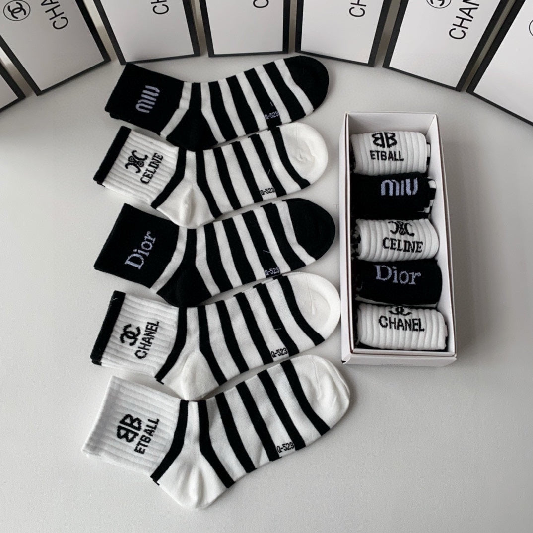 LOW-CUT SOCKS 423830 (1 BOX) mysite
