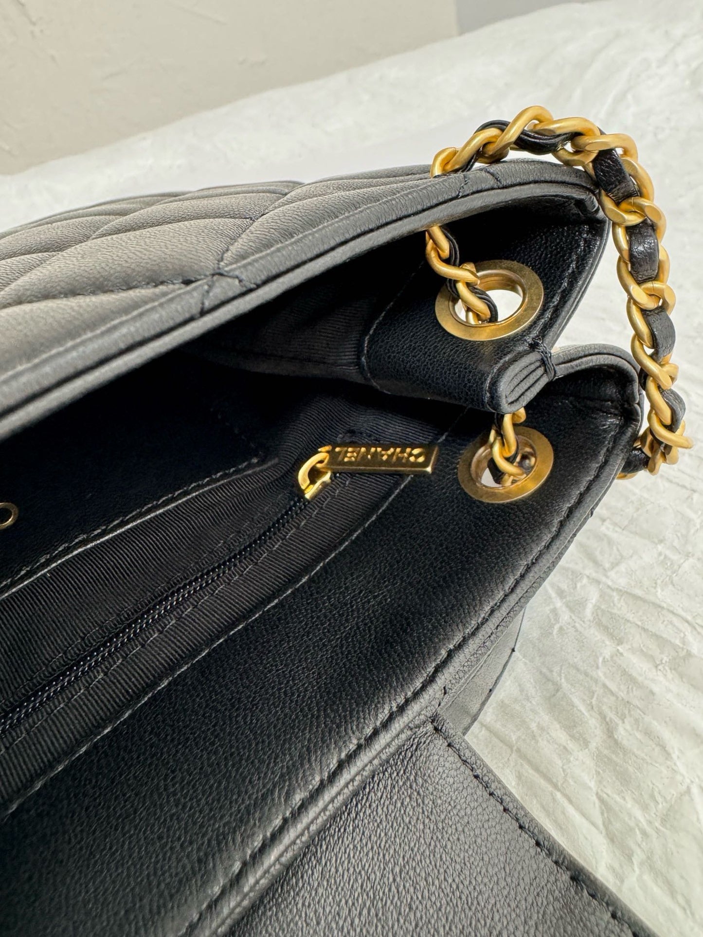 24c cc small shopping bag 21cm black lambskin gold hardware mysite