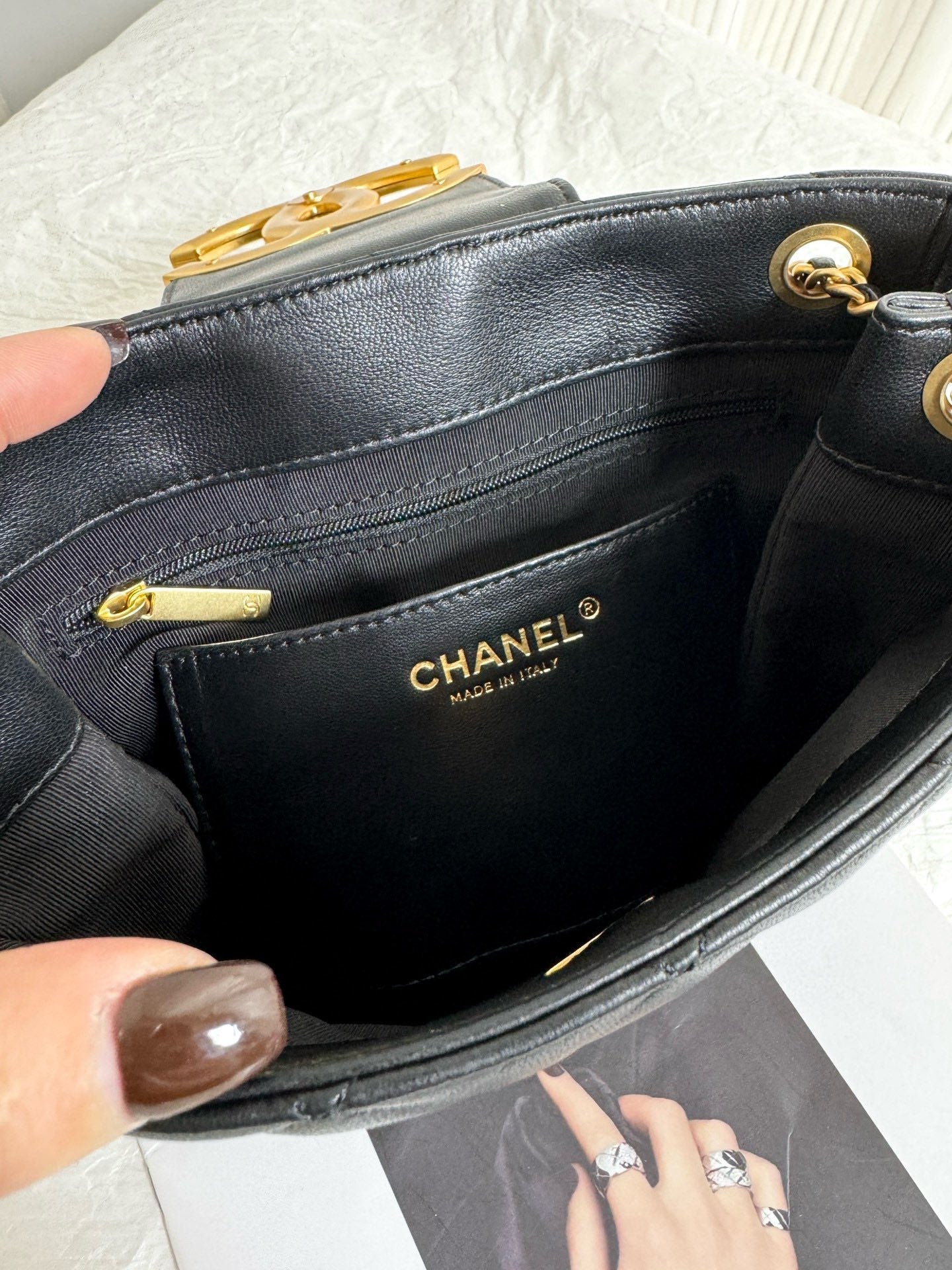 24c cc small shopping bag 21cm black lambskin gold hardware mysite