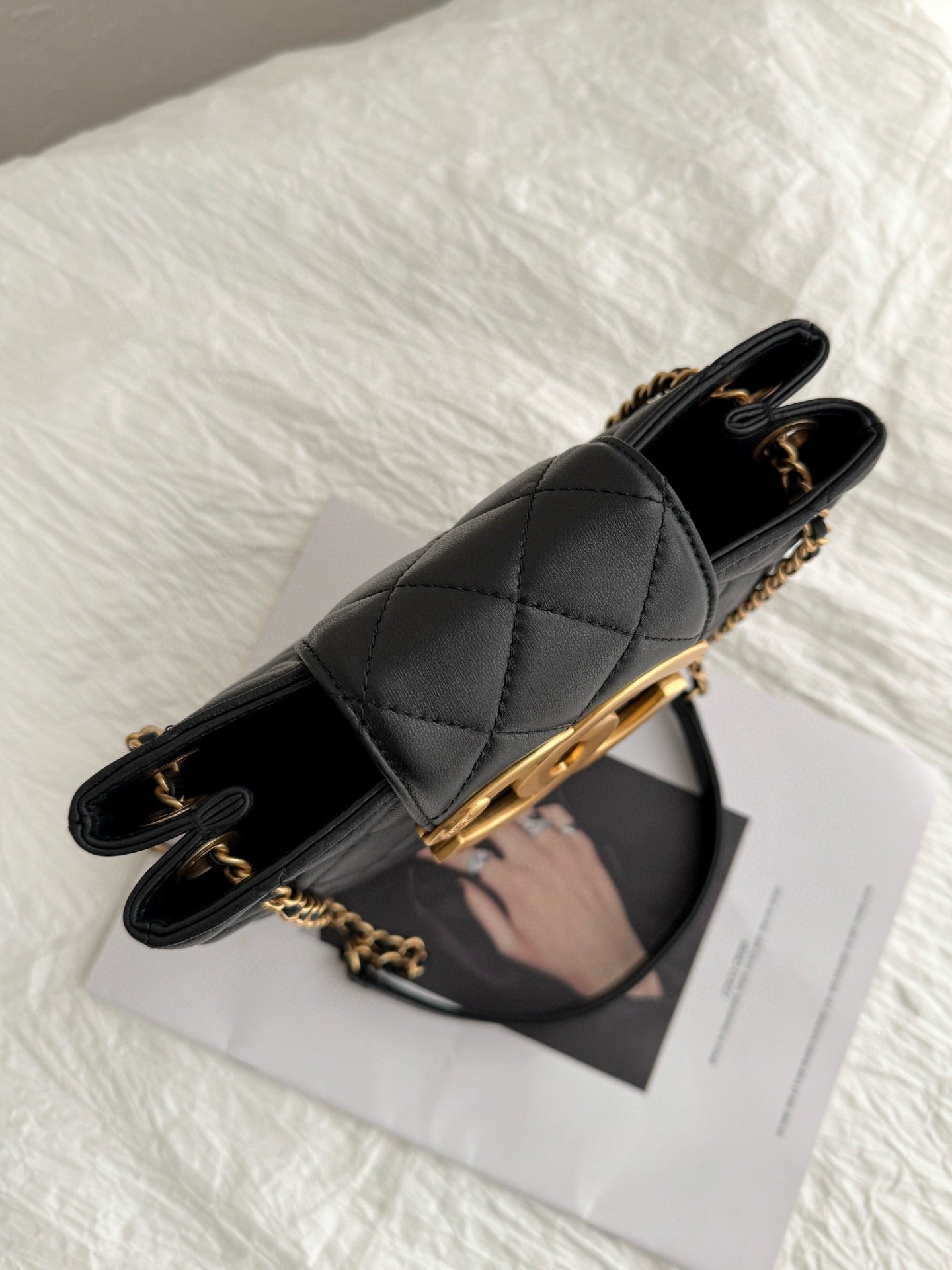 24c cc small shopping bag 21cm black lambskin gold hardware mysite