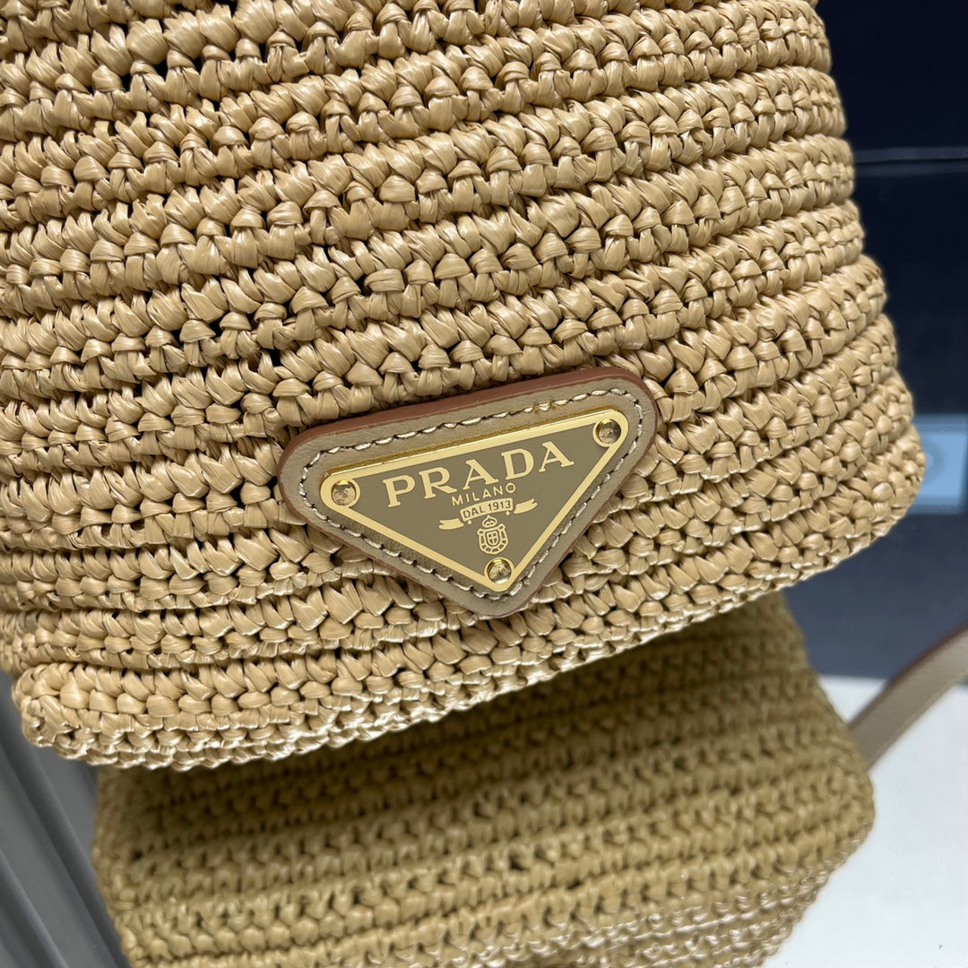 BUCKET BAG 20 IN BEIGE WOVEN RAFFIA EMBOSSED LOGO mysite